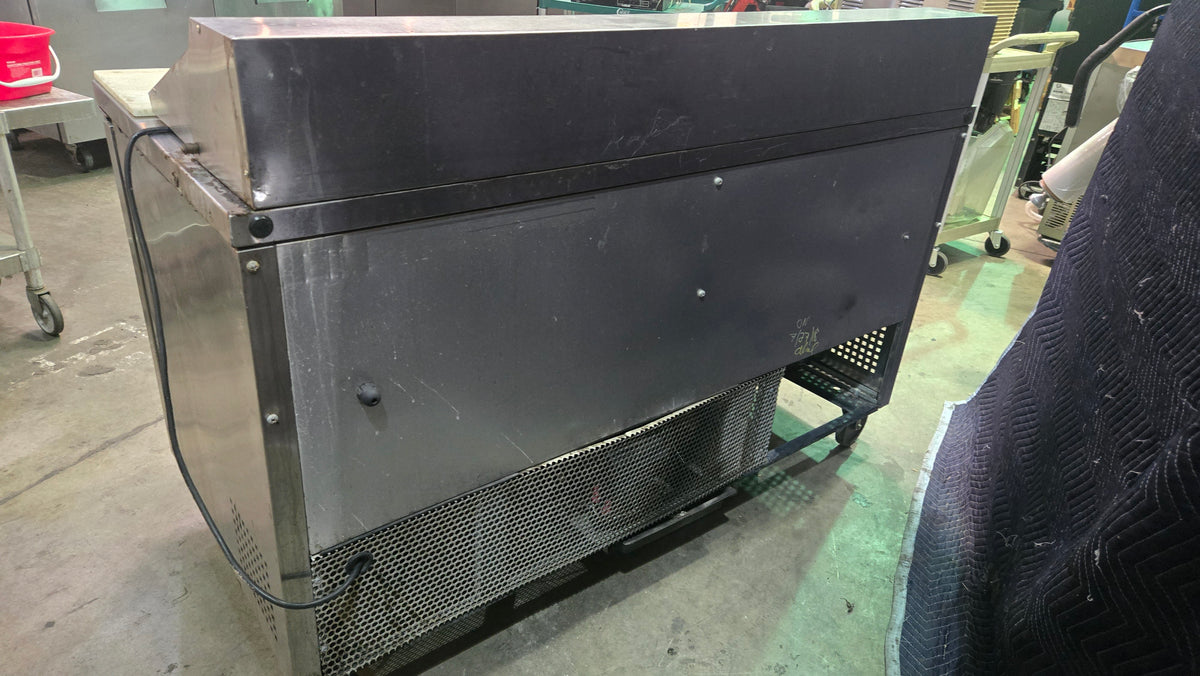 True TSSU-60-16-HC Refrigerated Prep Table, Sandwich/Salad 2-Door Stainless Steel R290 Refrigerant