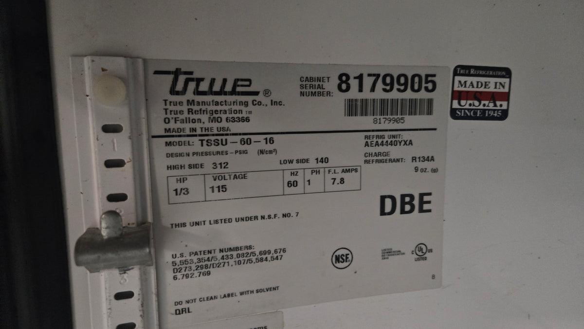 True TSSU-60-16-HC Refrigerated Prep Table, Sandwich/Salad 2-Door Stainless Steel R290 Refrigerant