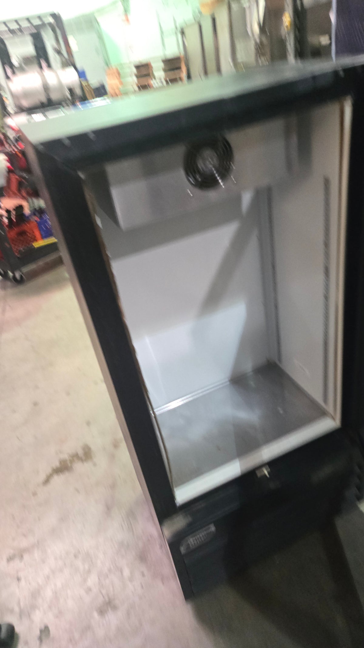 MINUS FORTY 10XUSG-L1-UIC Display Refrigerator, Upright Single Glass Door 120V 6.5 Amp R404A Refrigerant