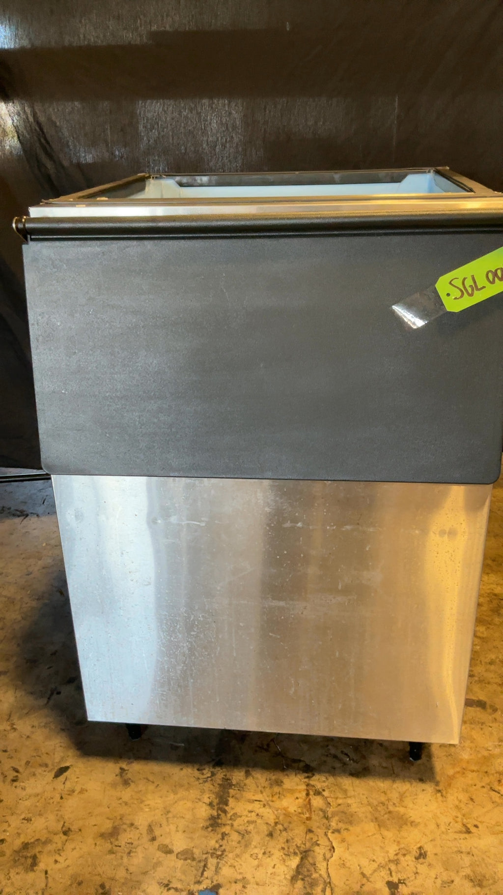 HOSHIZAKI B-500SF Ice Storage Bin