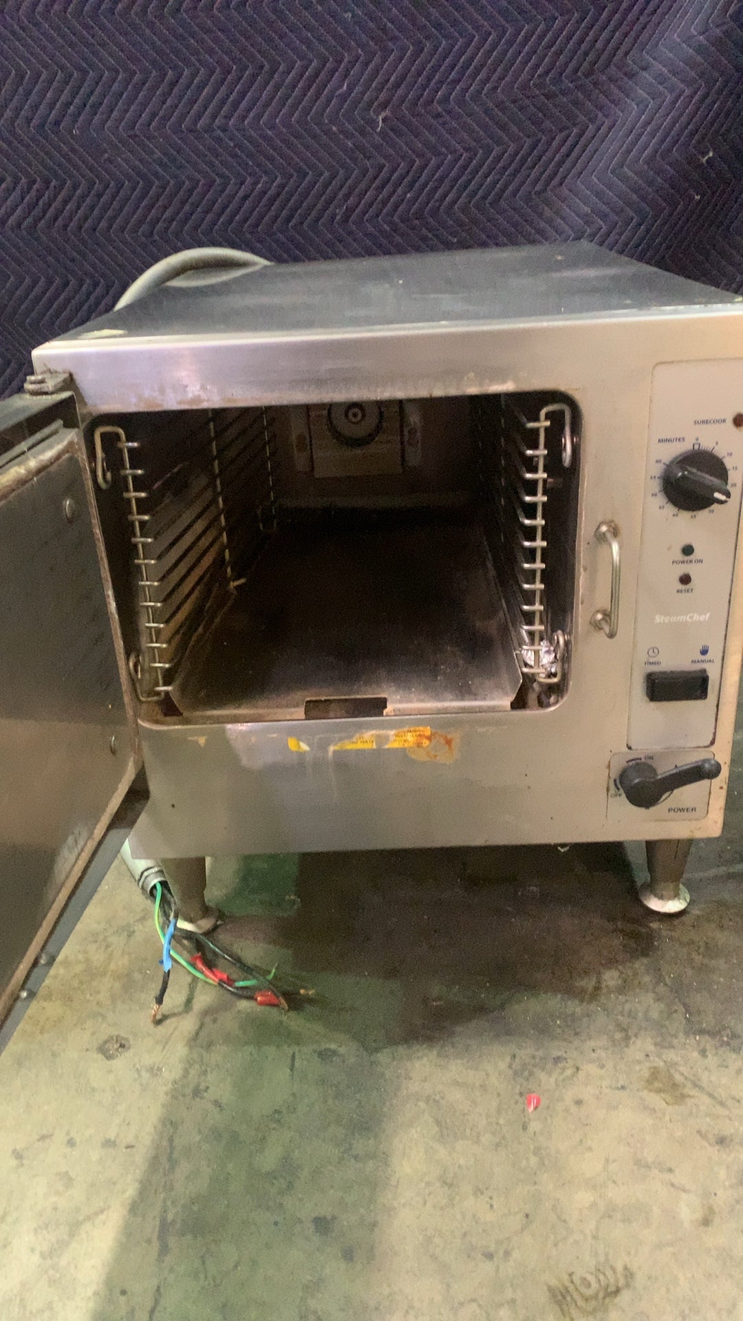 Cleveland 22CET3.1 Steamer, Countertop Electric 3 Phase