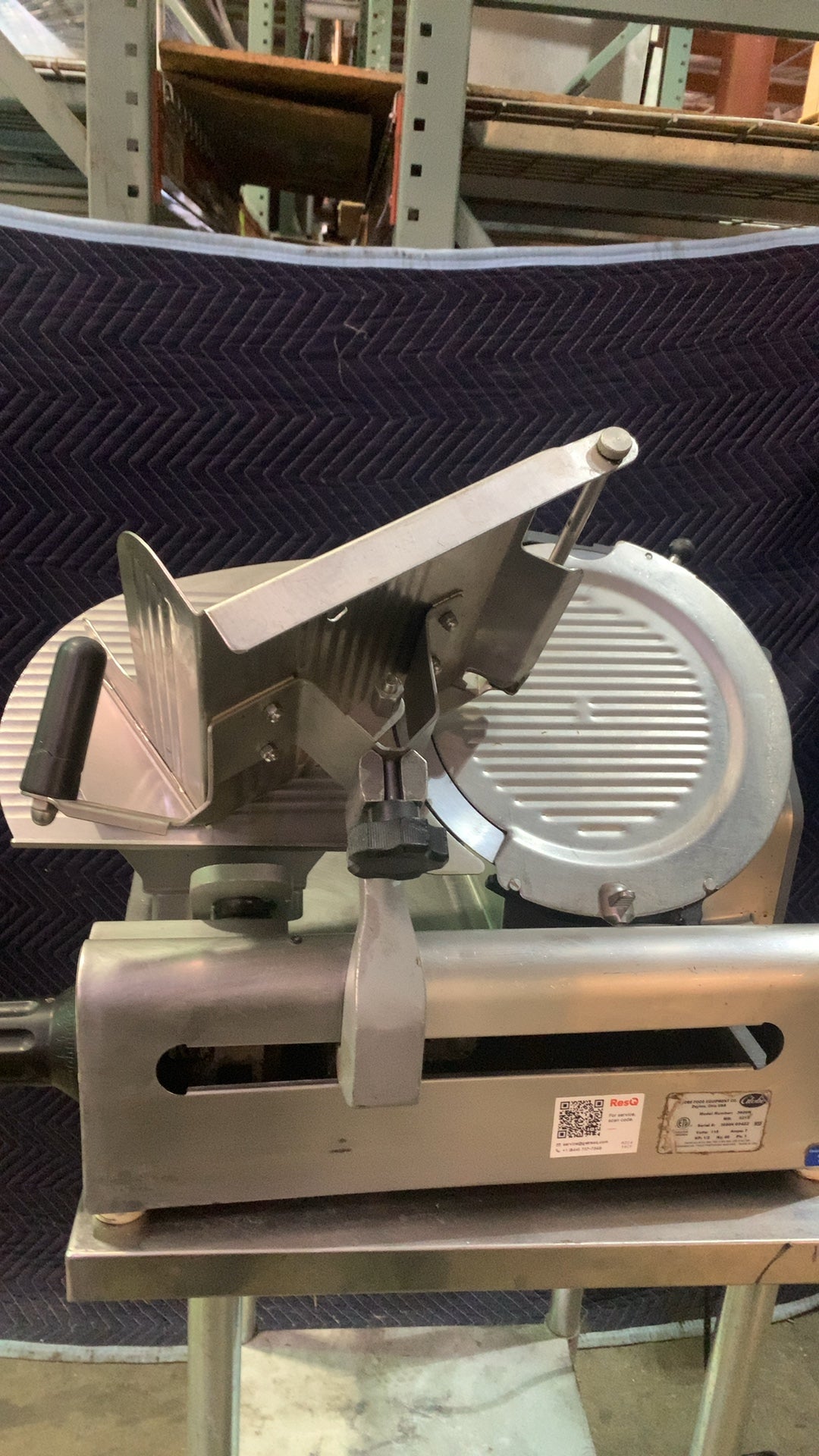 Globe 3600N Slicer, Commercial Food Preparing 1/2 HP Electric