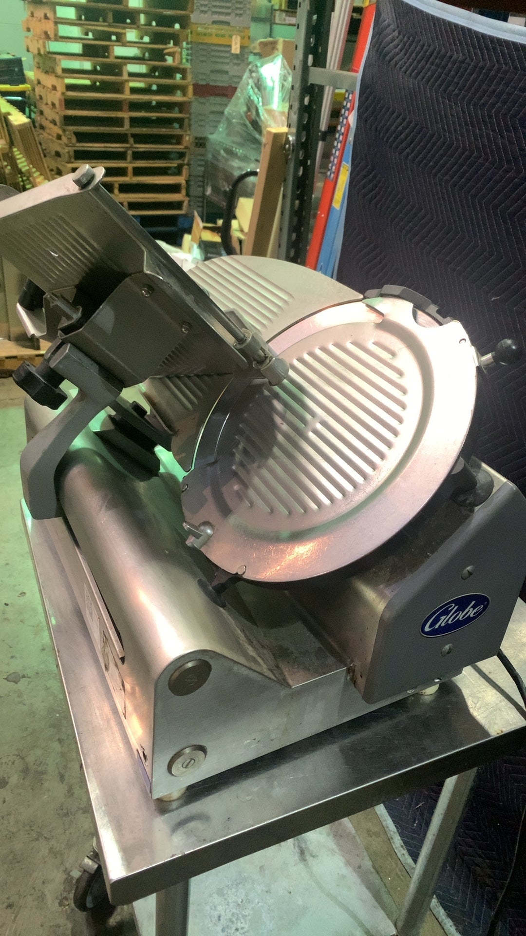 Globe 3600N Slicer, Commercial Food Preparing 1/2 HP Electric
