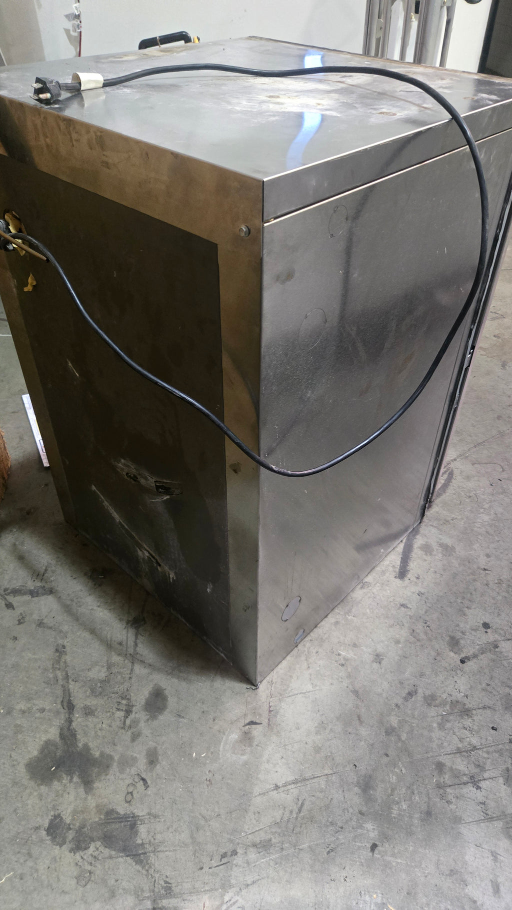 Perlick BBR24-O Commercial Refrigerator, Under Counter 115V 1 Phase Stainless Steel Single Door With Disconnected Refrigeration Line