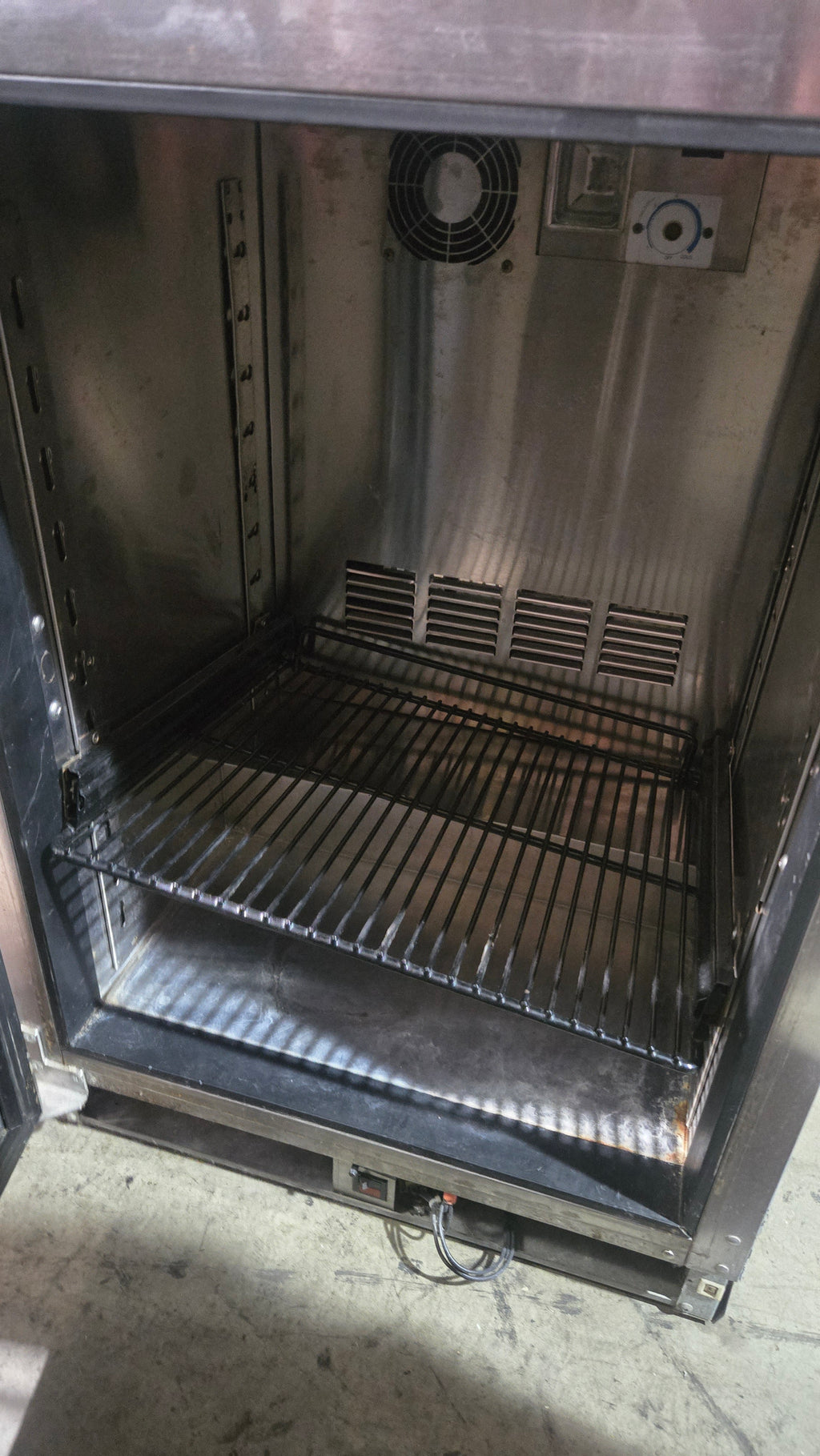 Perlick HC24FS Freezer, UnderCounter, Single Solid Swing Door, Stainless