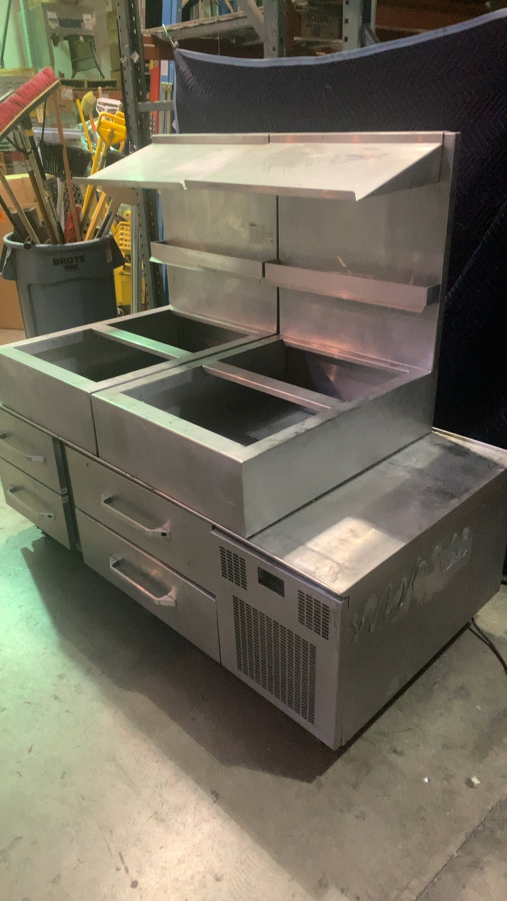 Randell 060-149 Refrigerated Undercounter Refrigerated, Sandwich/Salad, Cold Pan 2-Well 5-Drawer Stainless Steel W Custom Top
