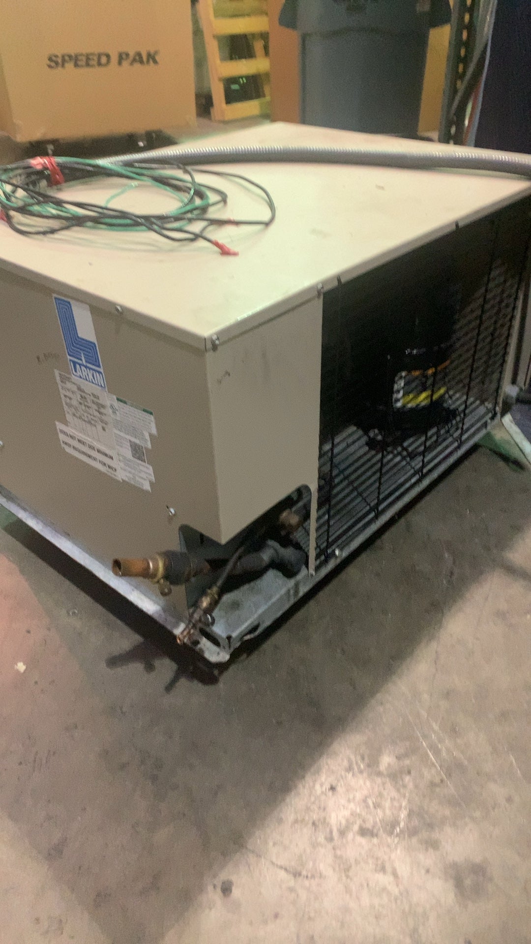Heatcraft LCH0020MCACHC1890 Refrigeration Condensing Unit, Air-Cooled Commercial 208-230V 3-Phase For Cooler/Freezer