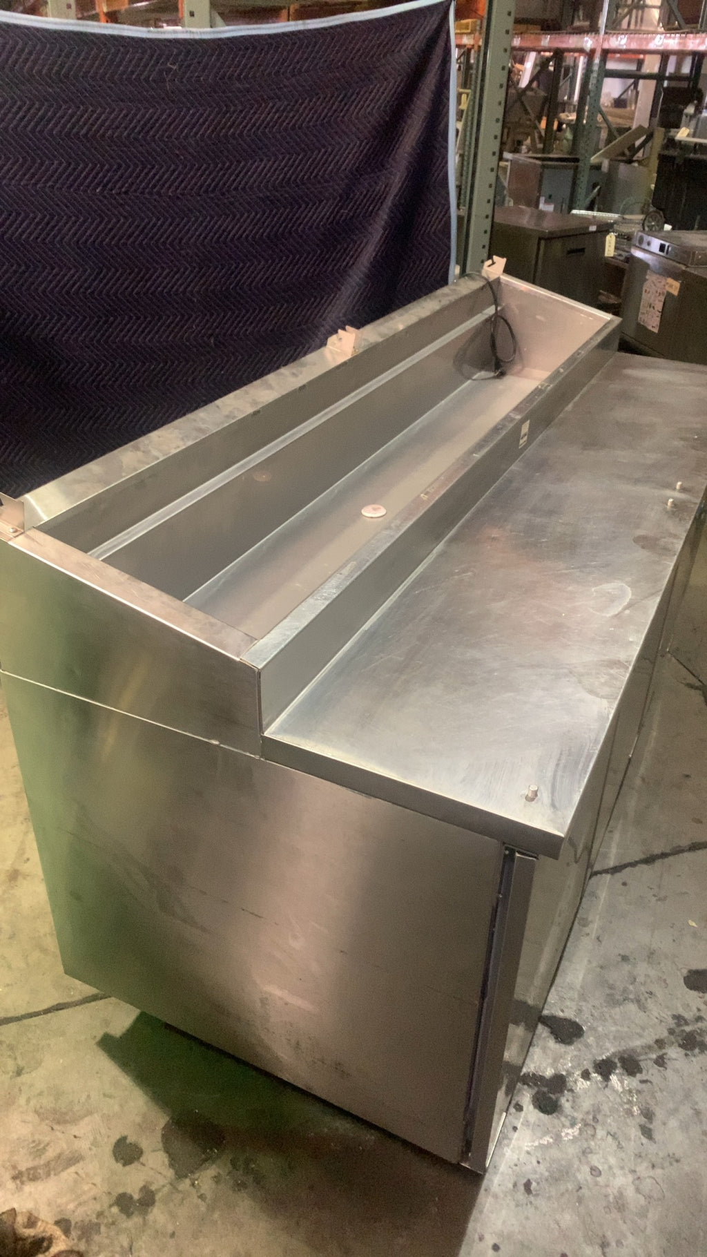 Randell 8383N-290 Salad/Sandwich Prep Table, Raised Rail, Four Door Stainless Steel, On Casters, Adjustable Shelves