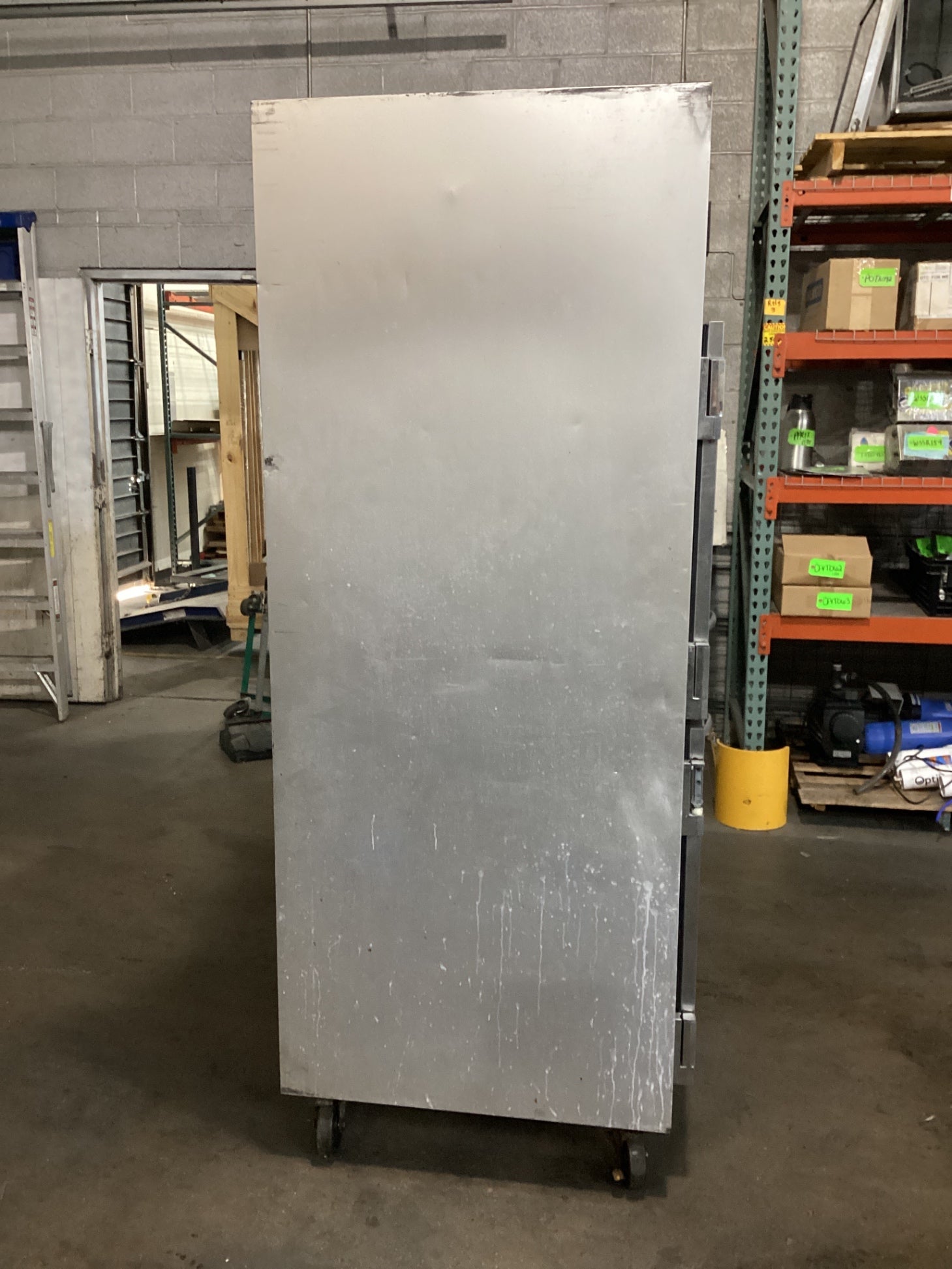 Traulsen G10001 Reach In 2 Door Refrigerator