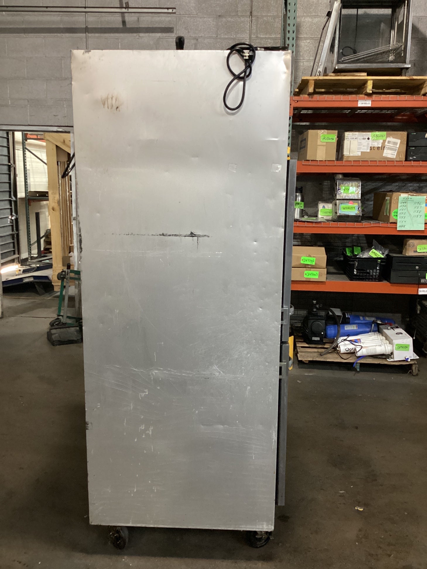 Traulsen G12000 Reach In 2 Door Refrigerator