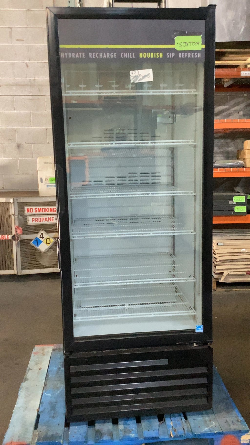 ROYAL VENDORS RVCFH-027-32 Reach In Refrigerator W/ Glass Door