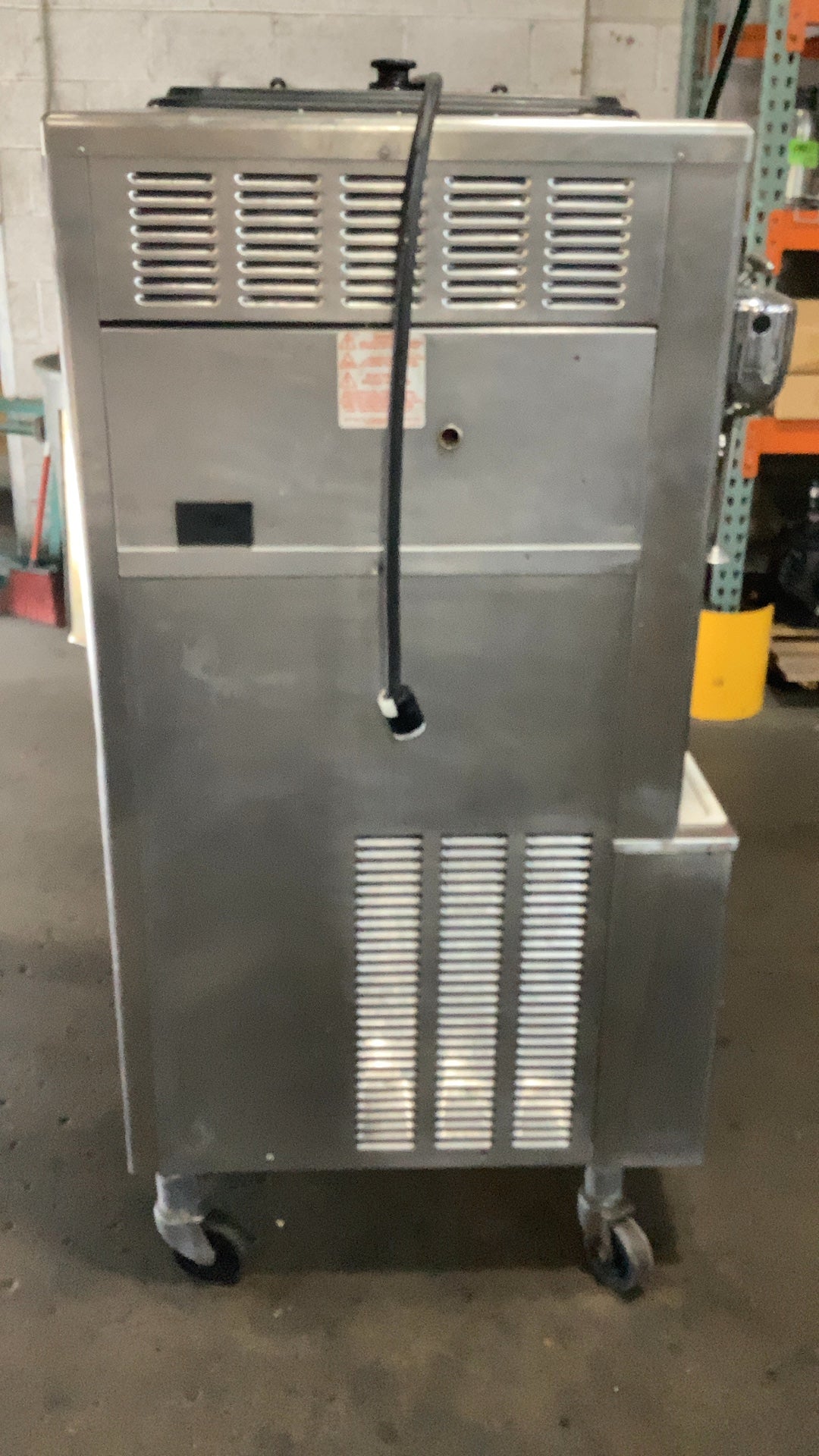 Taylor 441-27 Milkshake, Smoothie, And Frozen Beverage Machine