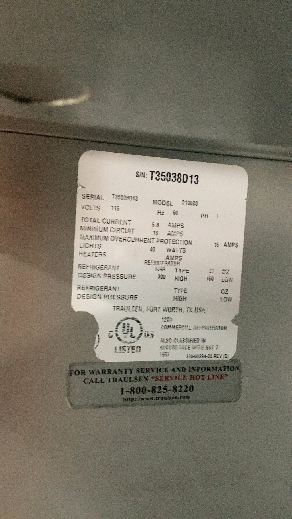 Traulsen G10000 Reach In 2 Door Refrigerator