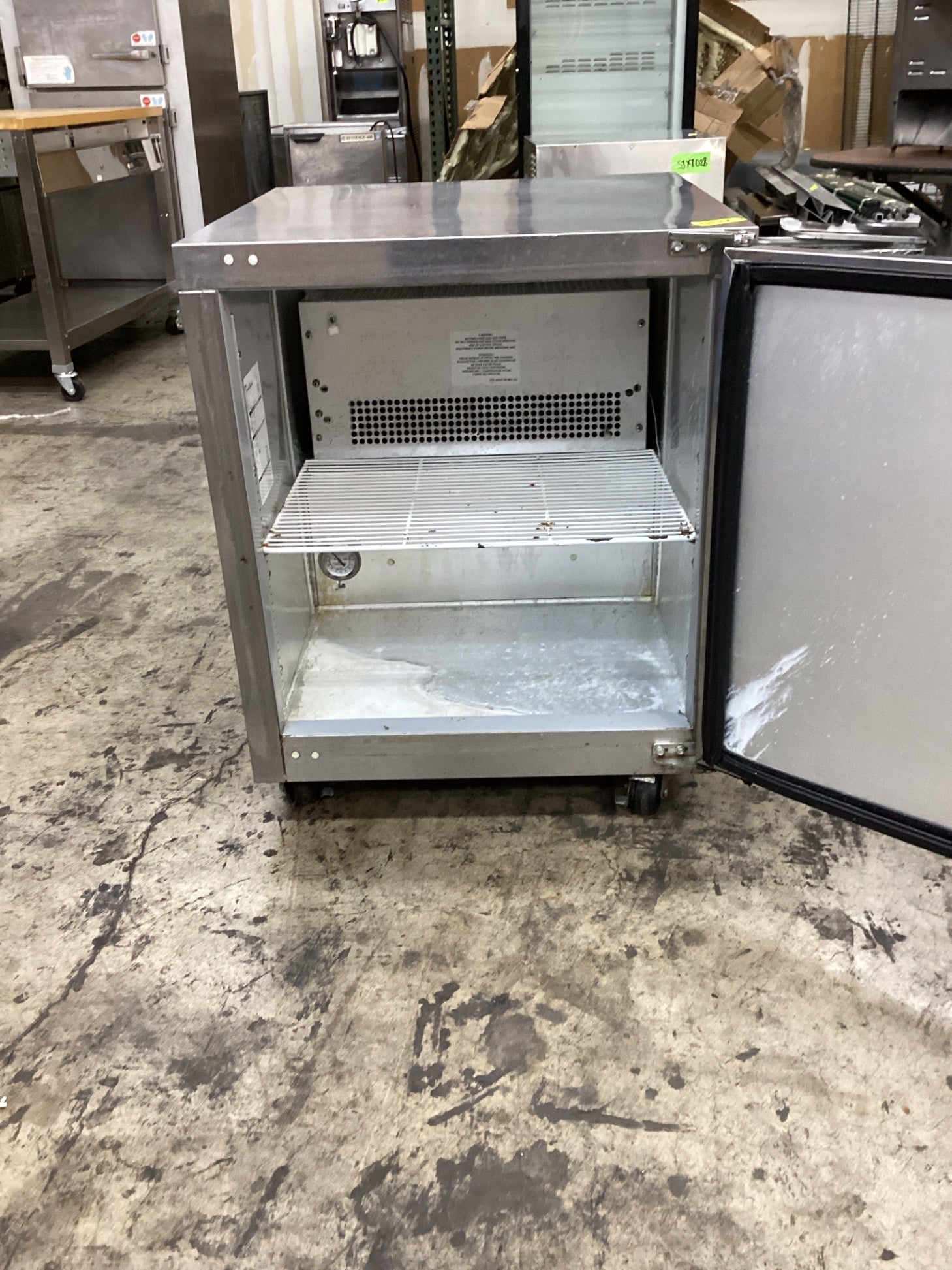 Traulsen ULT27-R Undercounter Refrigerator