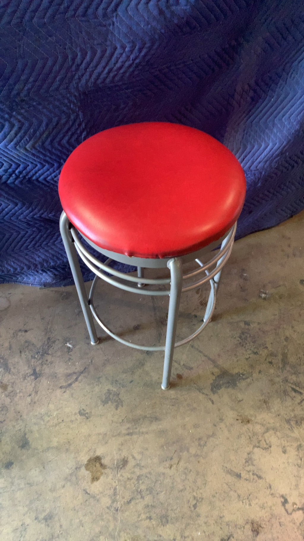 Western Mill Fabricators, Inc. Round Seat Bar Stool Stool, Bar Height Red Urethane Foam Pad Seat, Metal Frame
