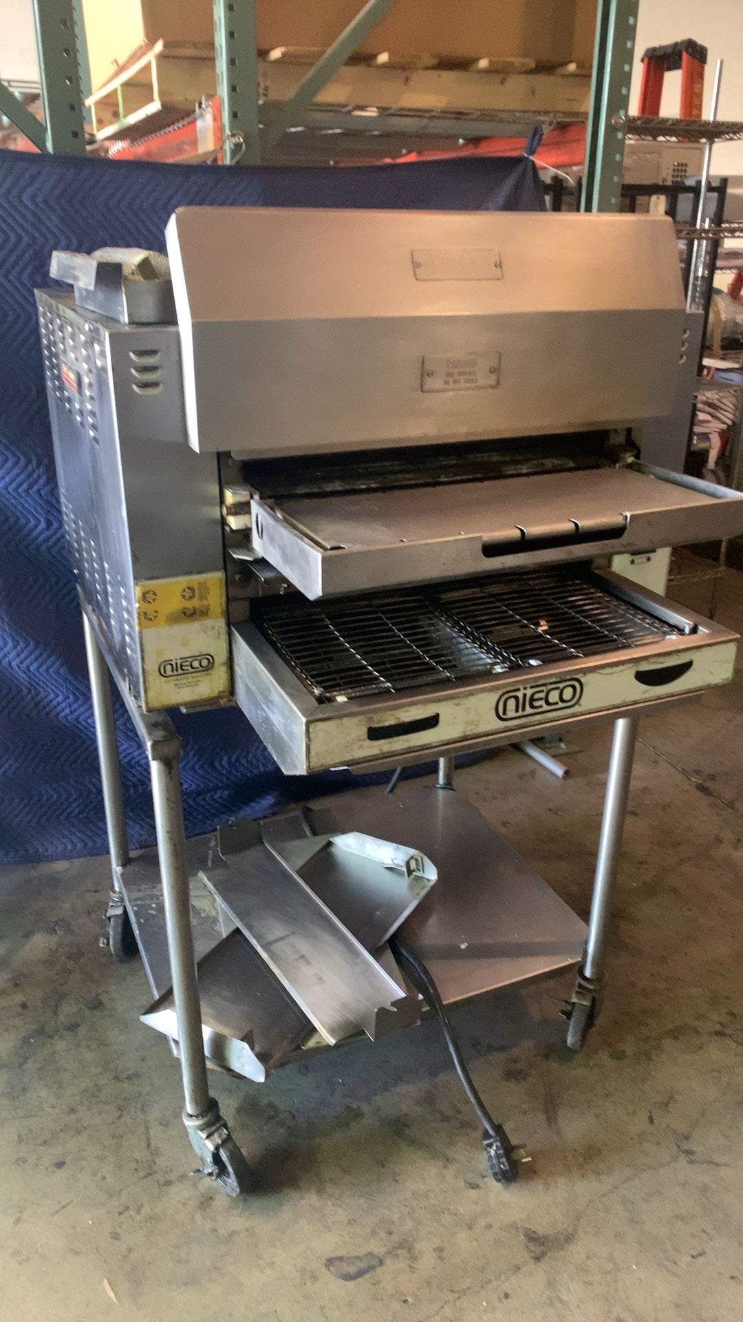 NIECO CORPORATION J87143G Conveyor Oven, BroilVection Natural Gas Powered 220V Electric