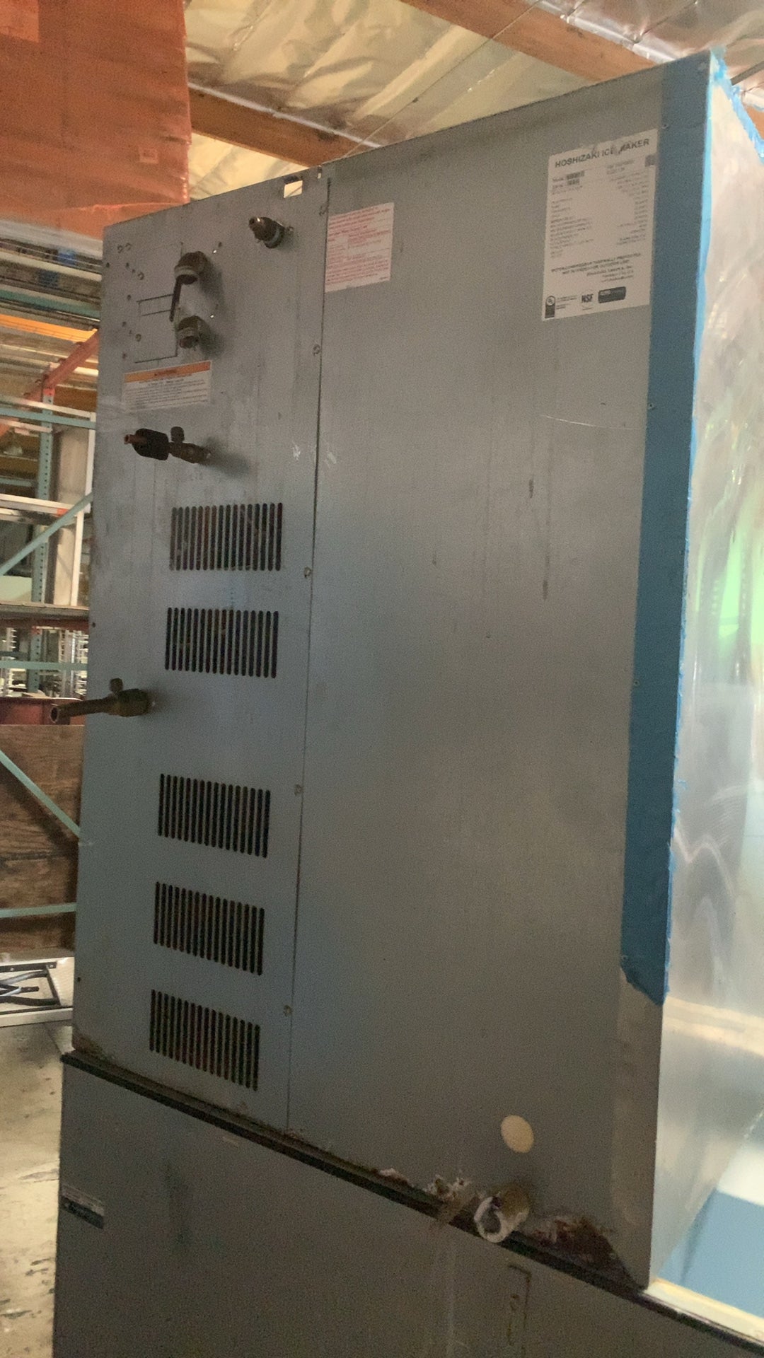 Hoshizaki KM-1601MRH Ice Maker, Commercial with Ice Storage Bin 208-230V Single Phase