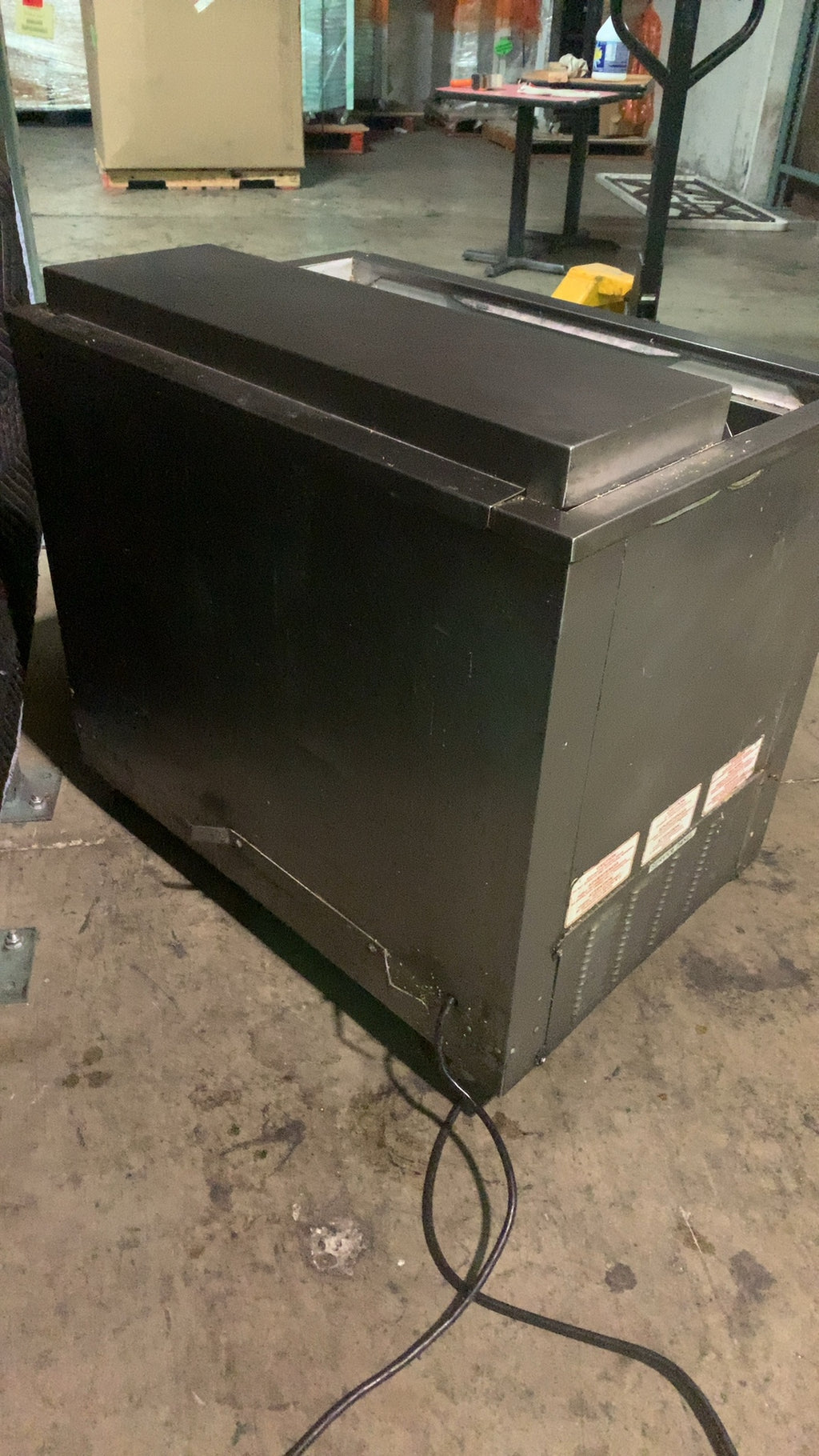 Commercial Deep Well Cooler, Top Loading Sliding Lids, Casters