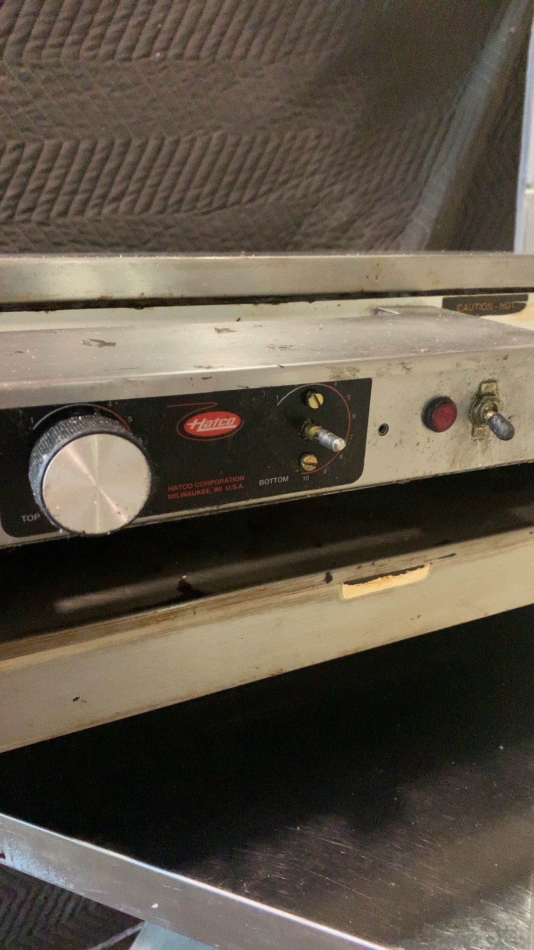 Hatco GRHD-2 Heated Display Warmer, Two-Shelf Top and Bottom Heat Control