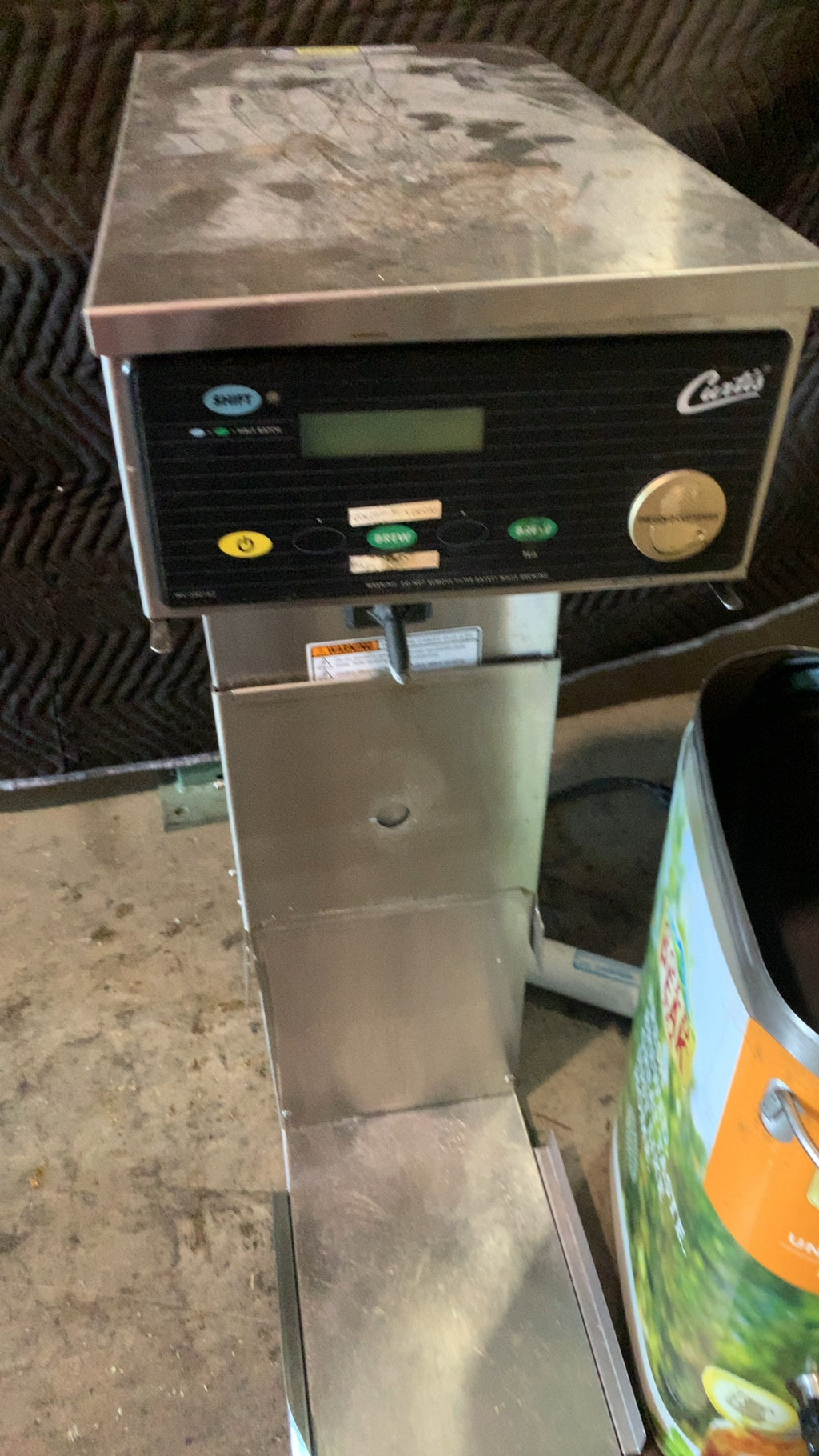 Wilbur Curtis Co., Inc. CBS10029 Commercial Automatic Tea Brewer Digital Controls 120V 1 Phase