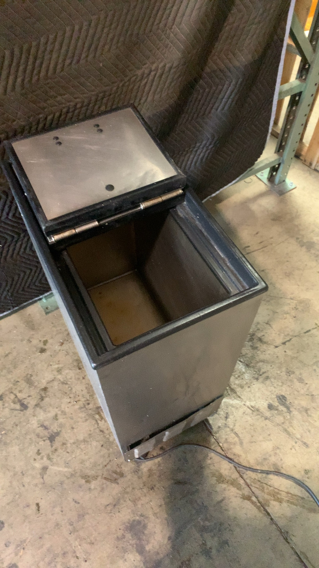 Commercial Refrigerated Well Cooler, Top-Loading Single Lid