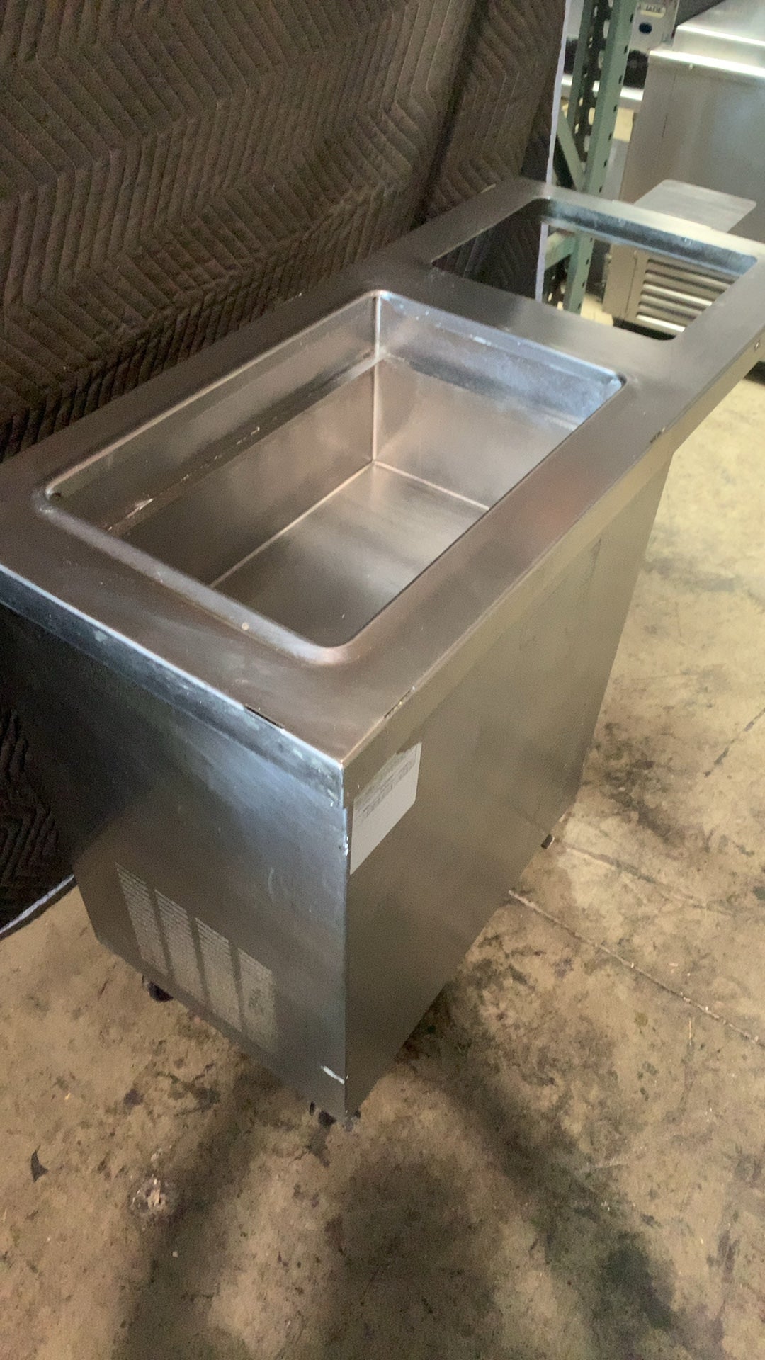 Wasserstrom CBR D452-03-41 Refrigerated Cold Well, Counter Unit Mobile Stainless Steel