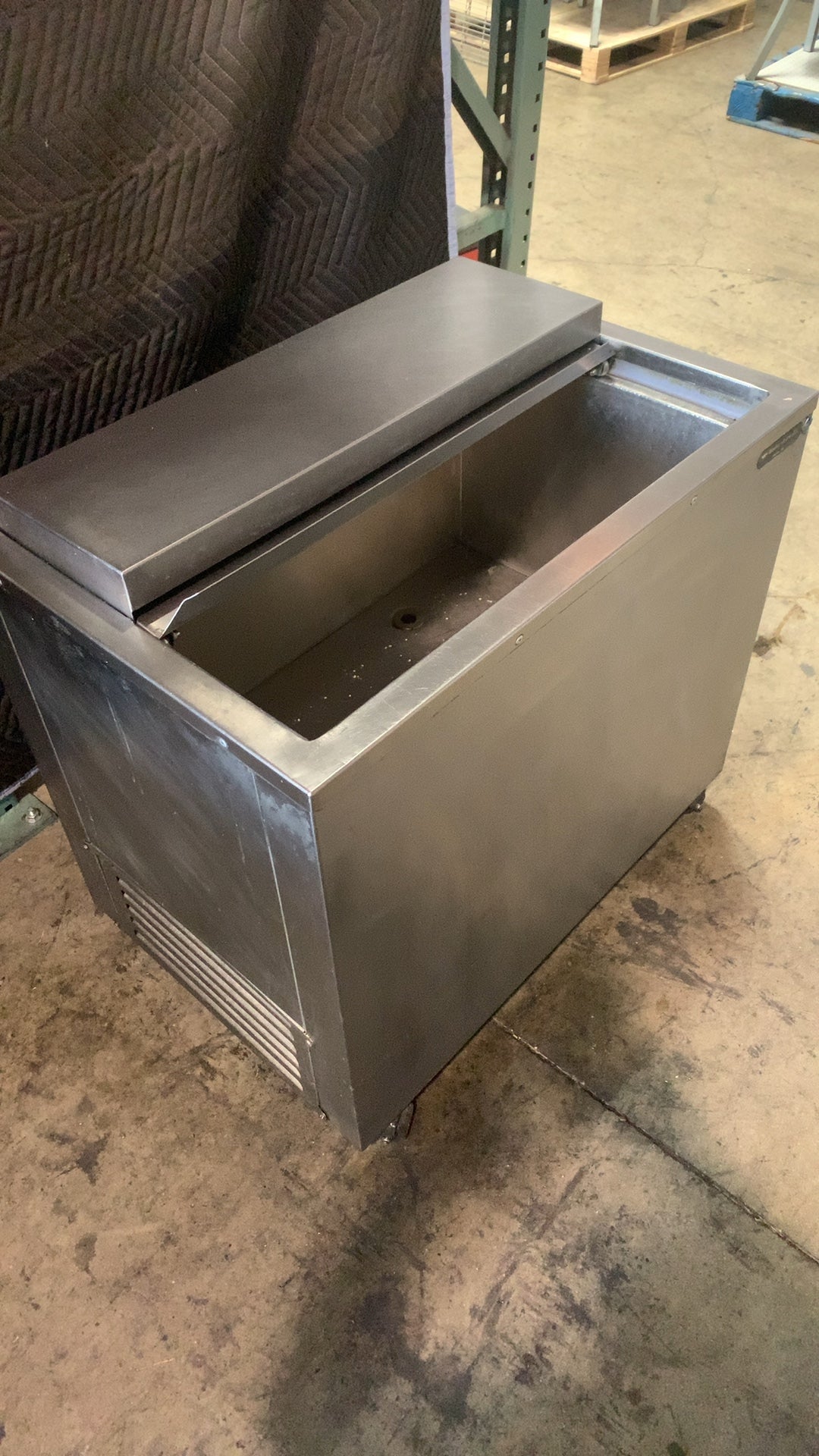 Wasserstrom WCC-48 Refrigerated Cold Well, Underbar Sliding Top 120V Stainless Steel