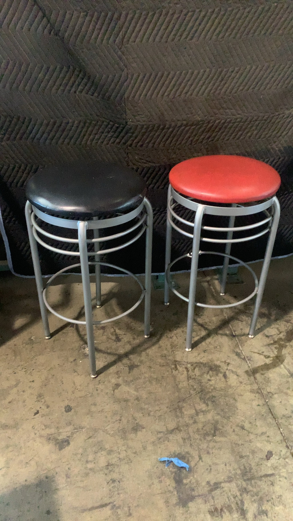 Western Mill Fabricators, Inc. Classic Swivel Stool, Padded Seat Metal Frame