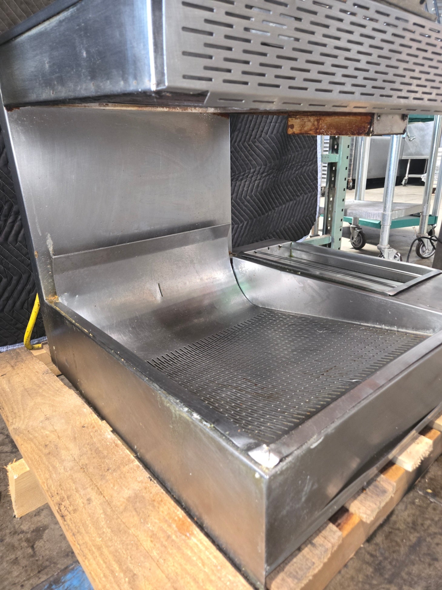Commercial Food Warmer, Fry Dump Overhead Heat Lamp Perforated Drain Pan Integrated Drain Well