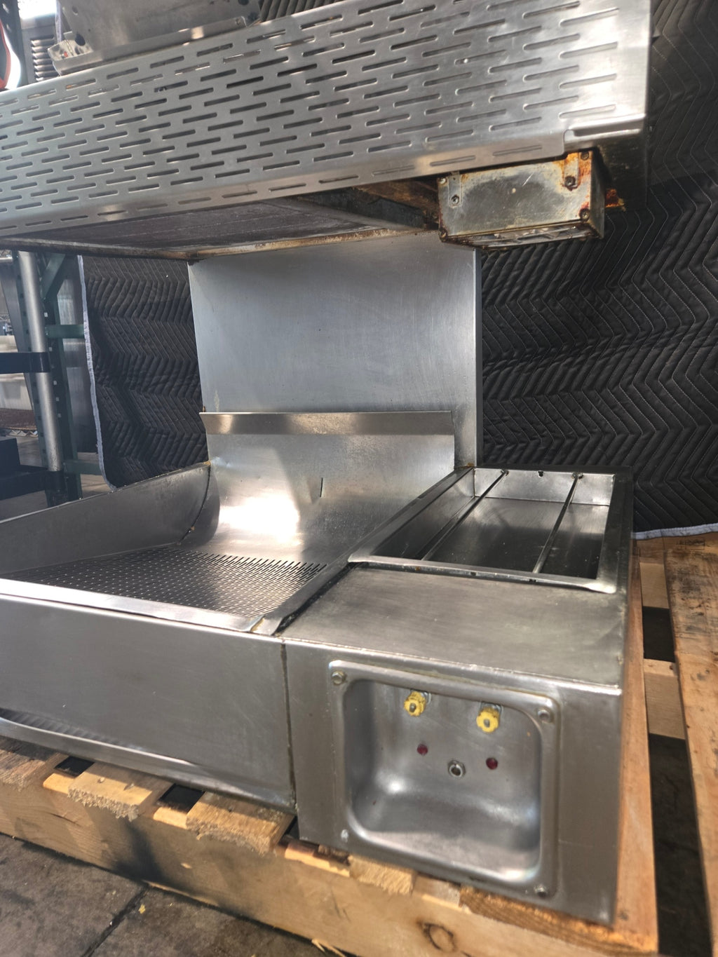Commercial Food Warmer, Fry Dump Overhead Heat Lamp Perforated Drain Pan Integrated Drain Well