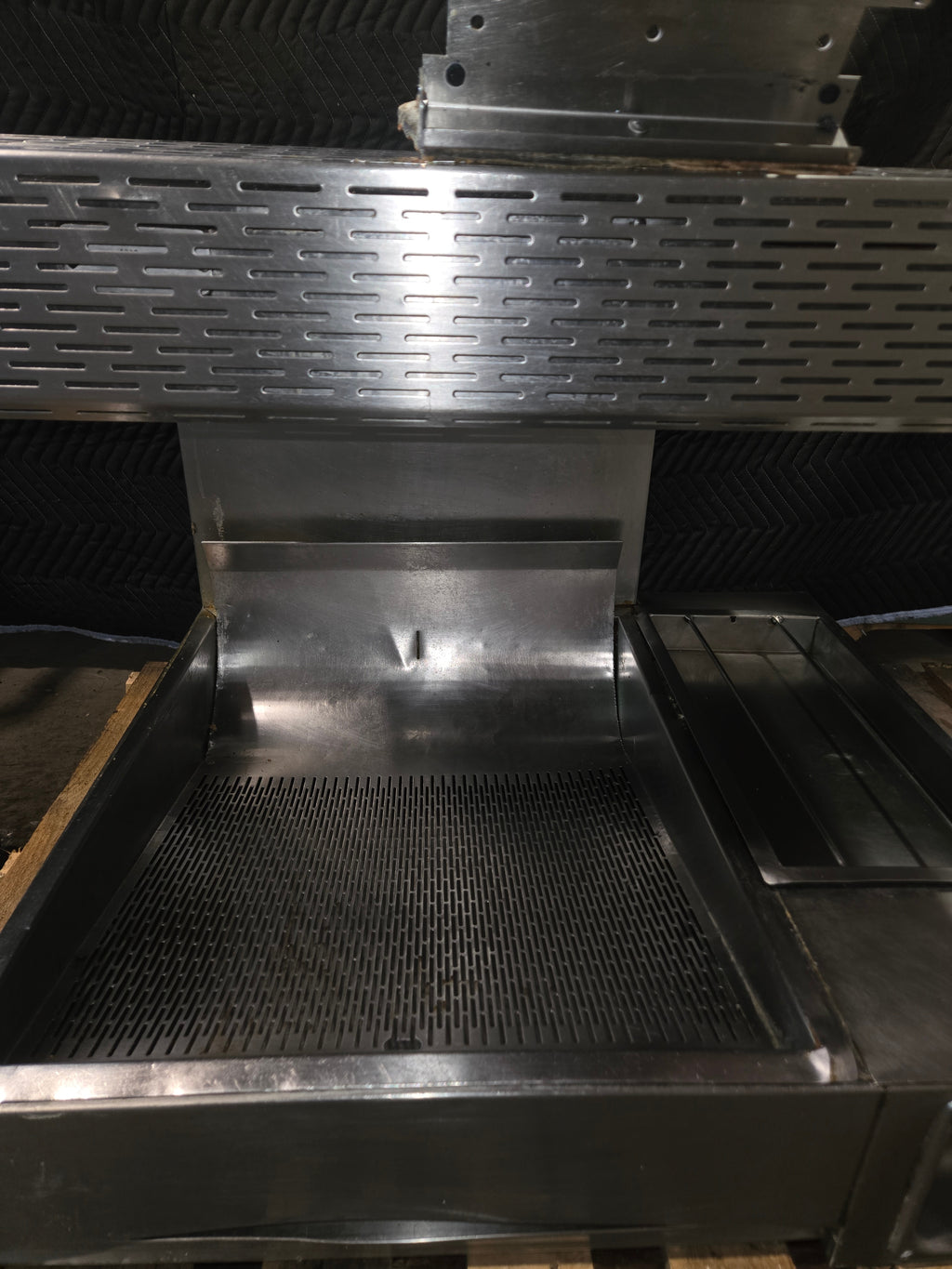 Commercial Food Warmer, Fry Dump Overhead Heat Lamp Perforated Drain Pan Integrated Drain Well