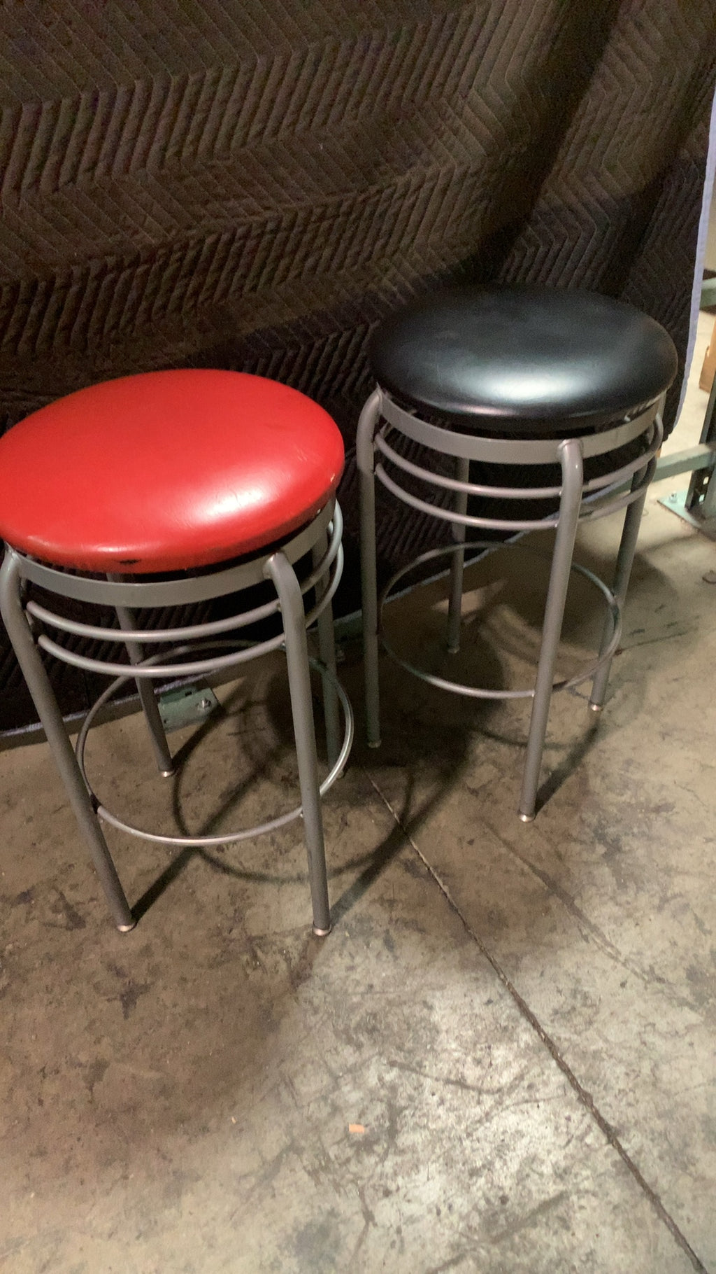 Western Mill Fabricators, Inc. Bar Stool Bar Stool, Metal Frame Padded Seat