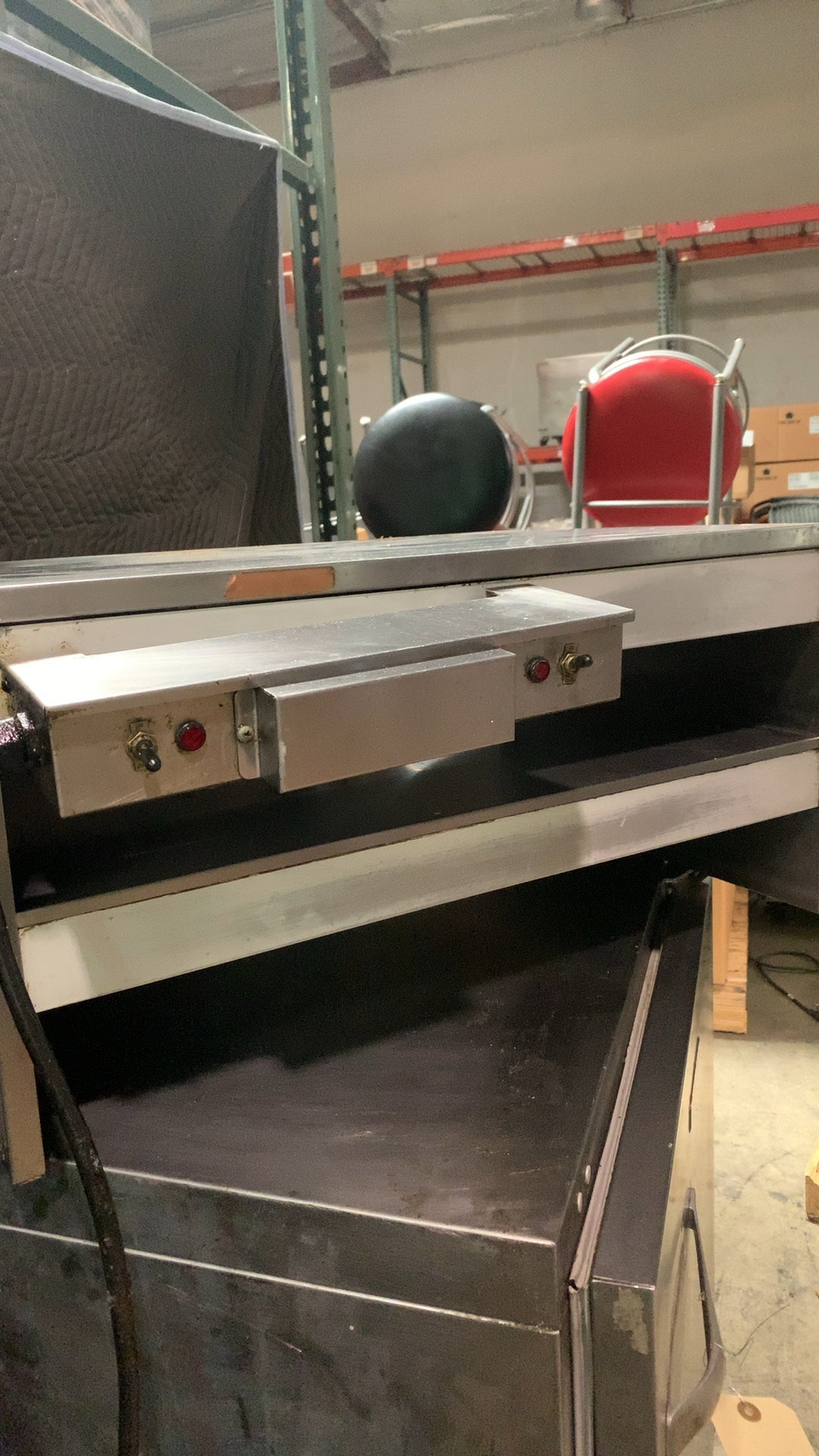 HATCO CORPORATION GPMW-2020D Heated Merchandiser, Pass-Through, 2-Shelf 208V 1 Phase 2040W