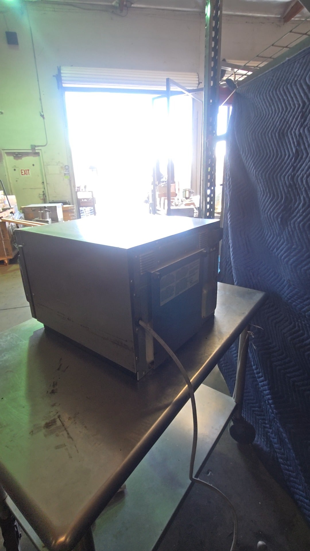 Sharp R-CD1800M Microwave Oven, Commercial Twin Touch 208/230V 2.7kW Stainless Steel