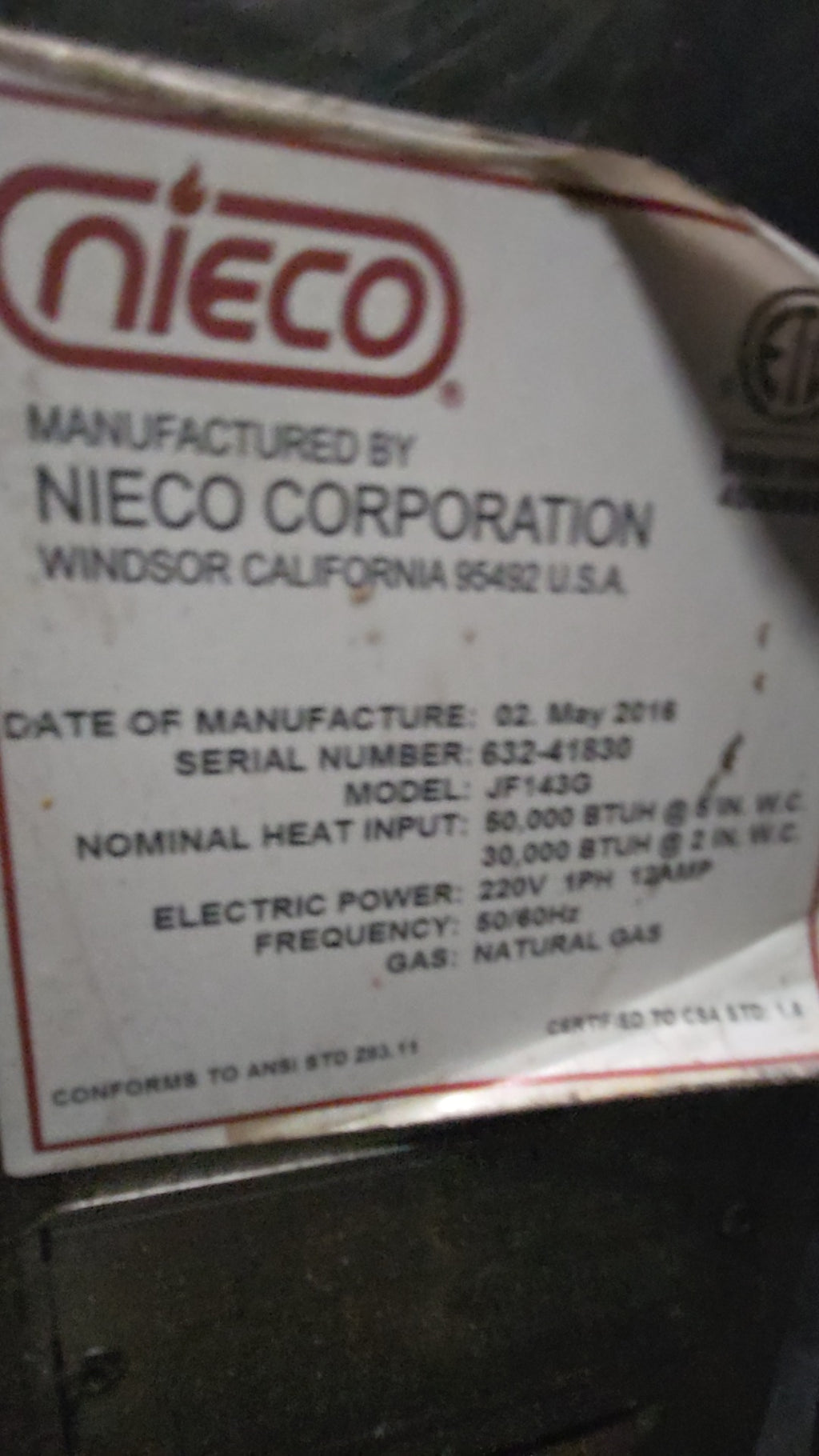 Nieco JF14G Conveyor Broiler, Commercial Natural Gas 220V 1PH 12Amp Electric With Giles Ventless Recirculating Hood System