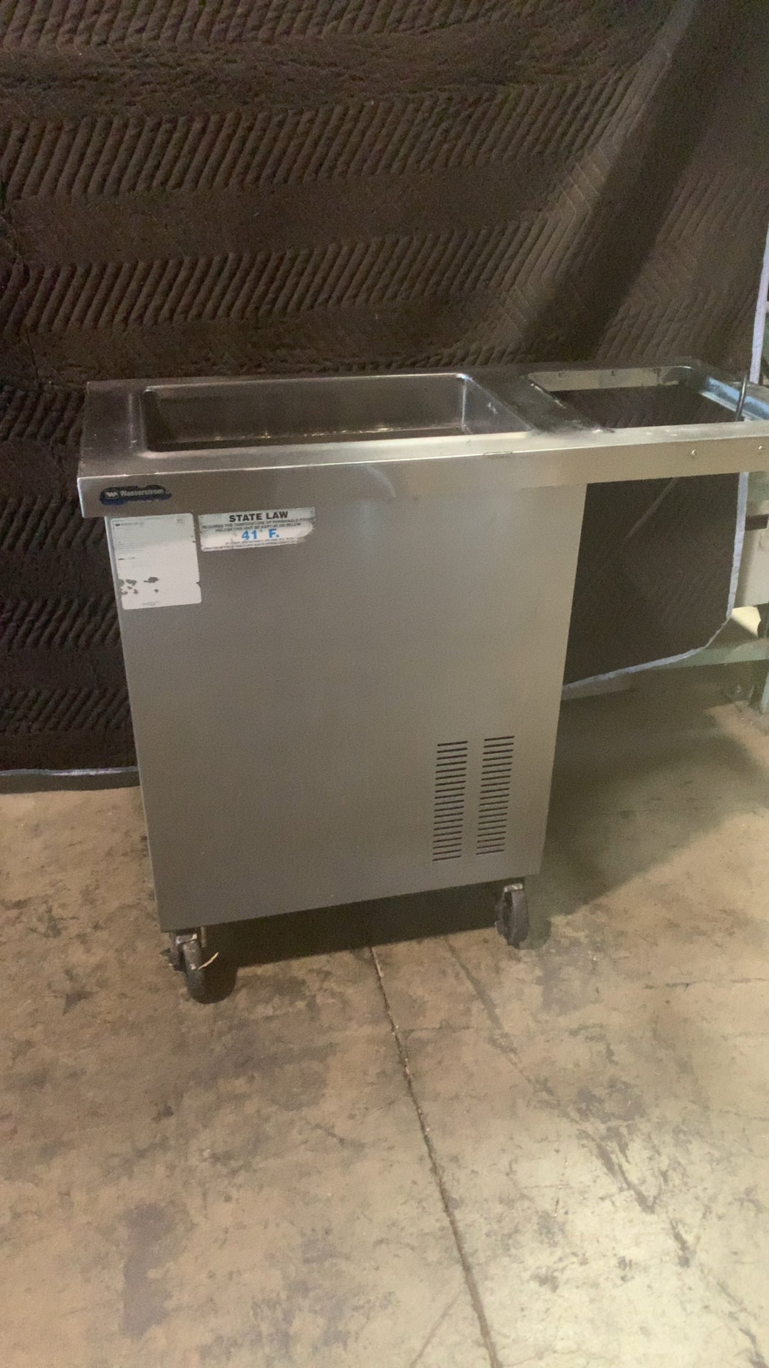 Wasserstrom 100 GEN Refrigerated Cold Well, Mobile Stainless Steel Single Pan On Casters