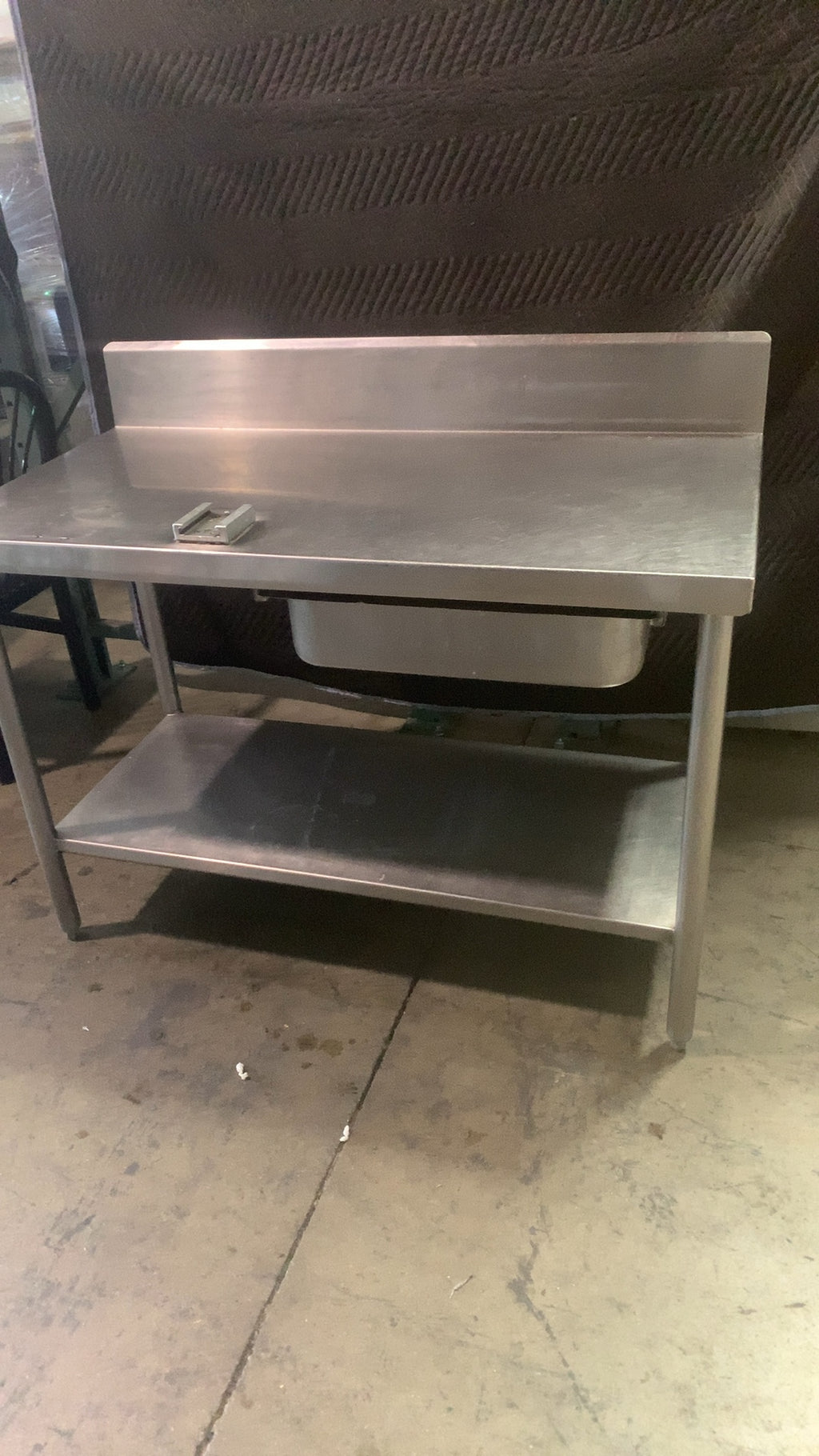 UT-4824-P Work Table, Stainless Steel, With Undershelf And Integrated Pan