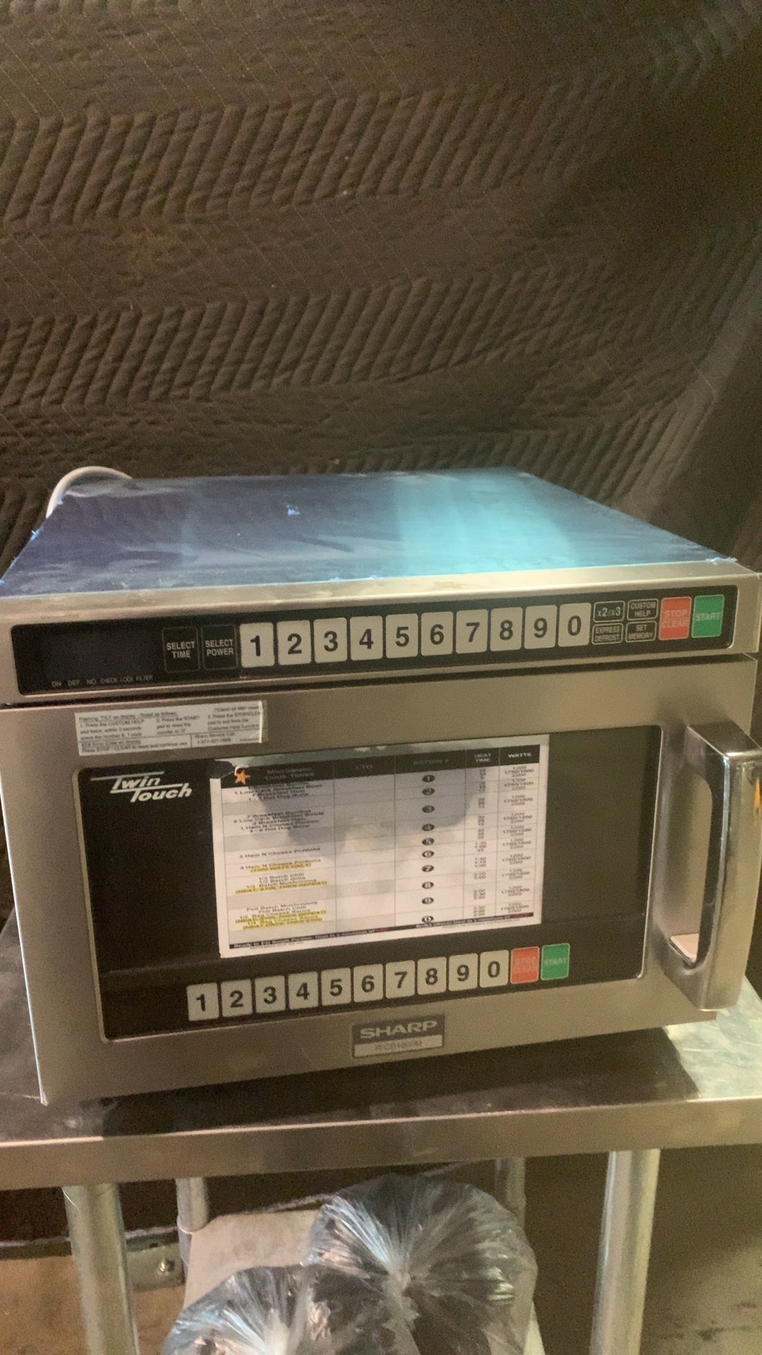 SHARP R-CD1800MA Microwave Oven, Commercial Use Twin Touch 208/230V 2.7kW