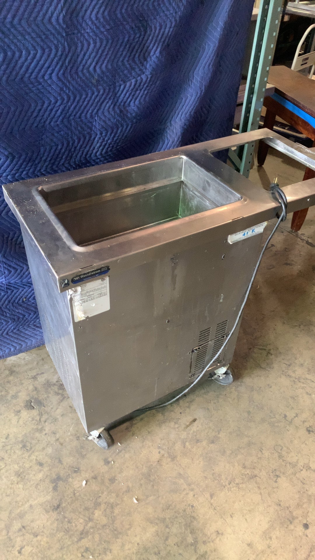 Wasserstrom 10042-03-41 Cold Well Unit, Mobile, 120V 1 Phase 60Hz Refrigeration