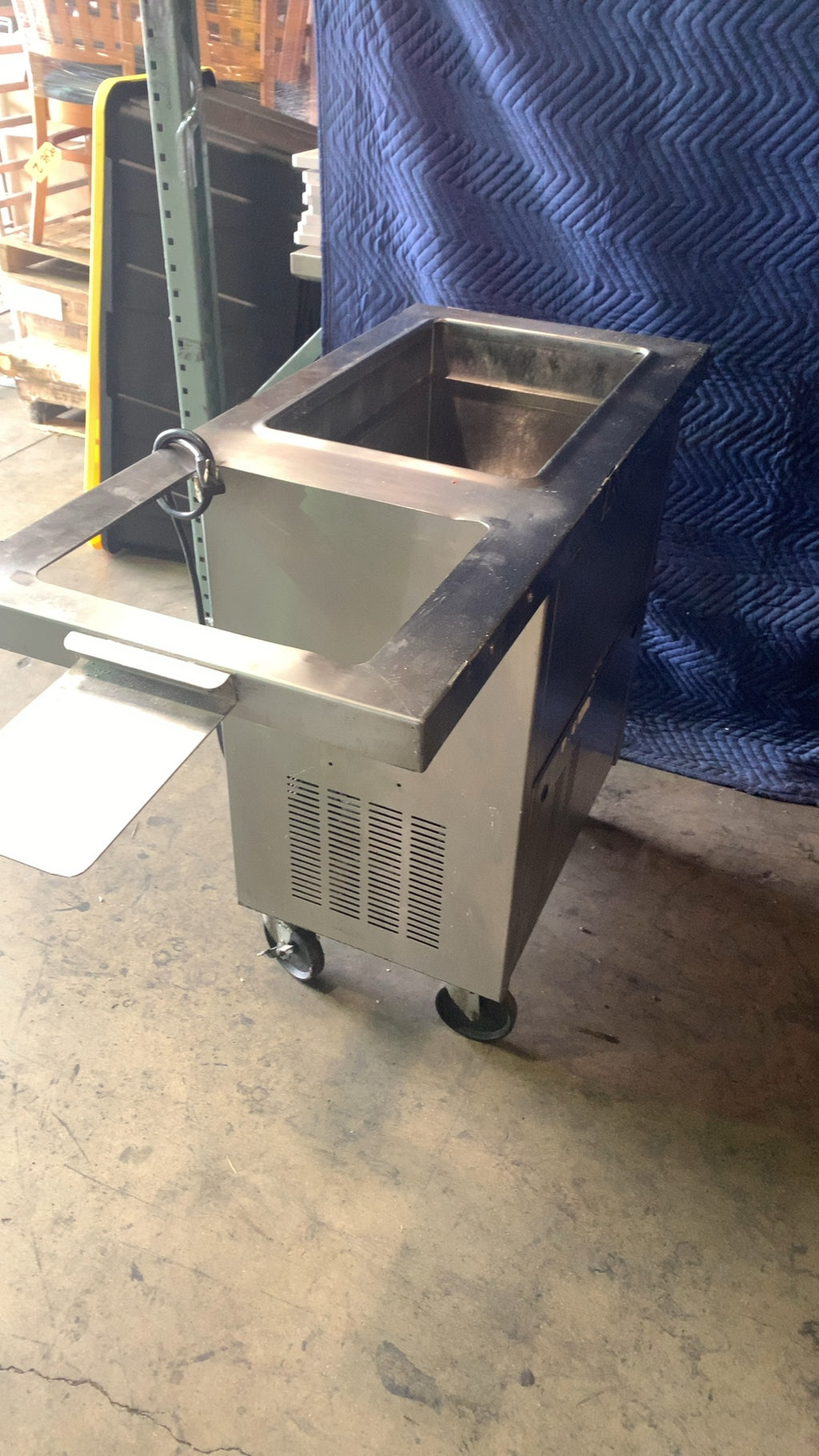 Wasserstrom 10042-03-41 Cold Well Unit, Mobile, 120V 1 Phase 60Hz Refrigeration
