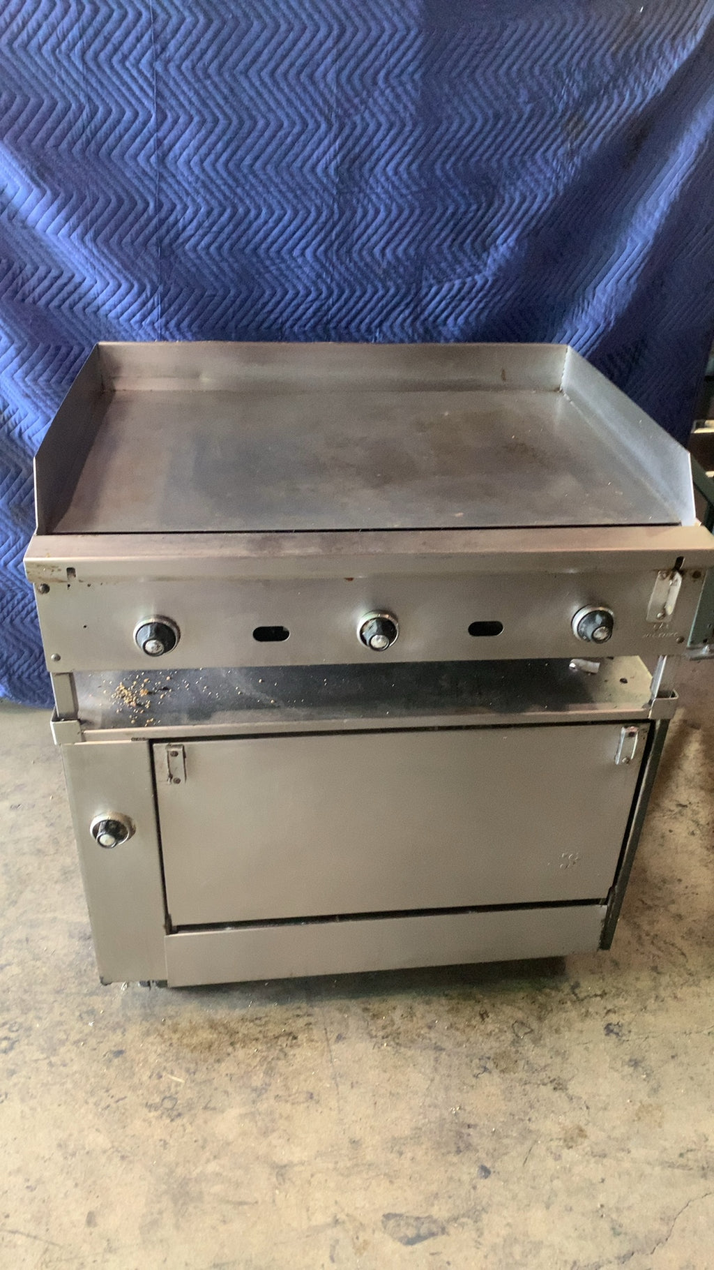 Jade Range JTRG-36 Griddle, with Oven Base 3 Burners