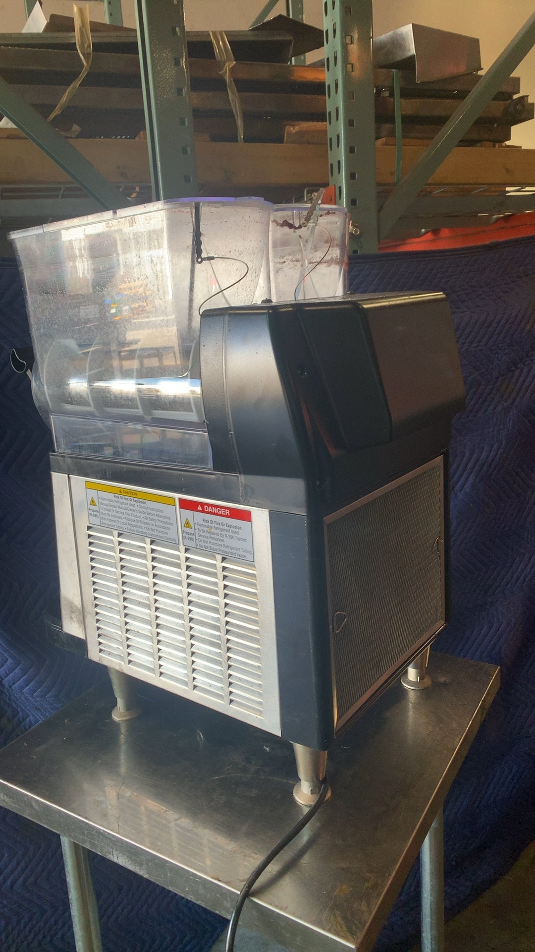 BUNN ULTRA NX, BA 120V BLK/SST Frozen Beverage Machine, Double Bowl 120V Electric, Stainless Steel