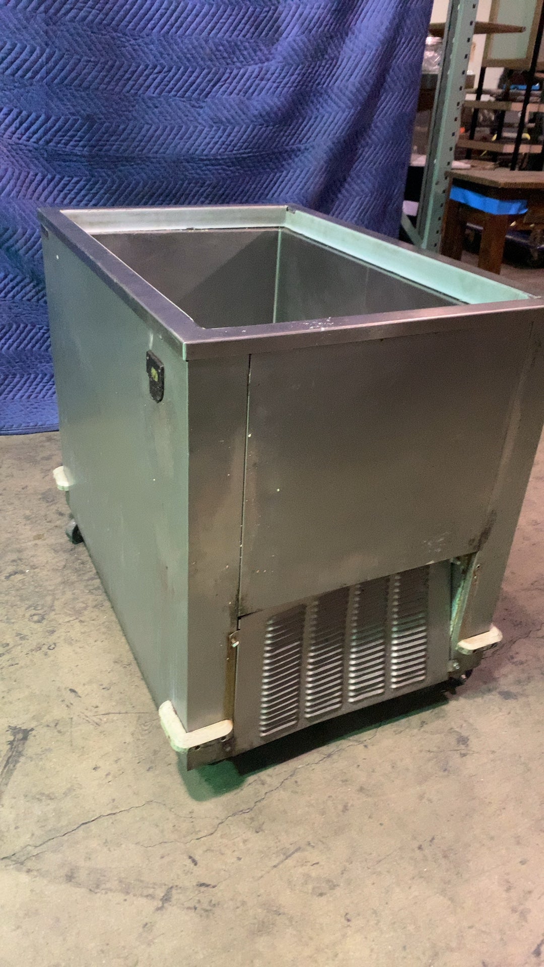 SILVER KING SKMW Series Refrigerated Well, Mobile Stainless Steel Self-Contained