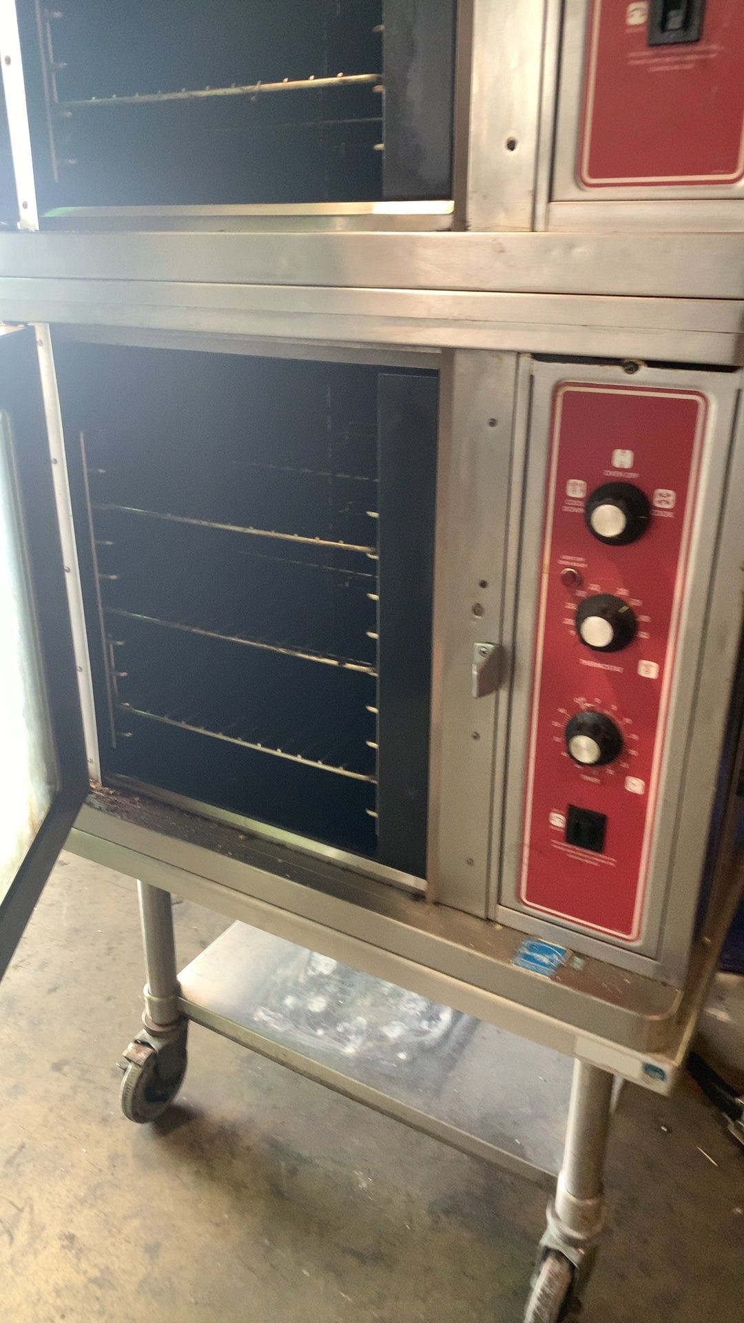 Blodgett DFG Convection Oven, Stacked Double Deck