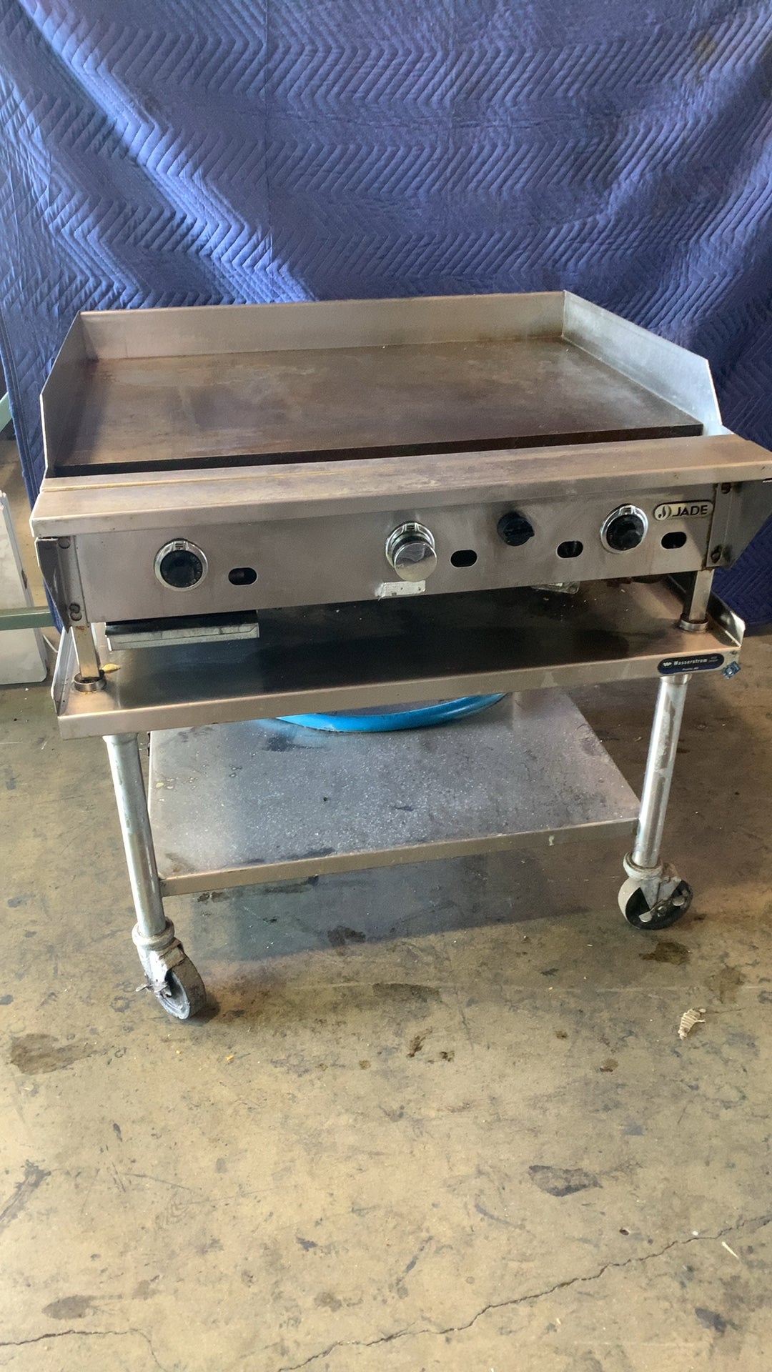 JADE JRG-48 Griddle, Commercial Flat Top Stainless Steel On Rolling Stand