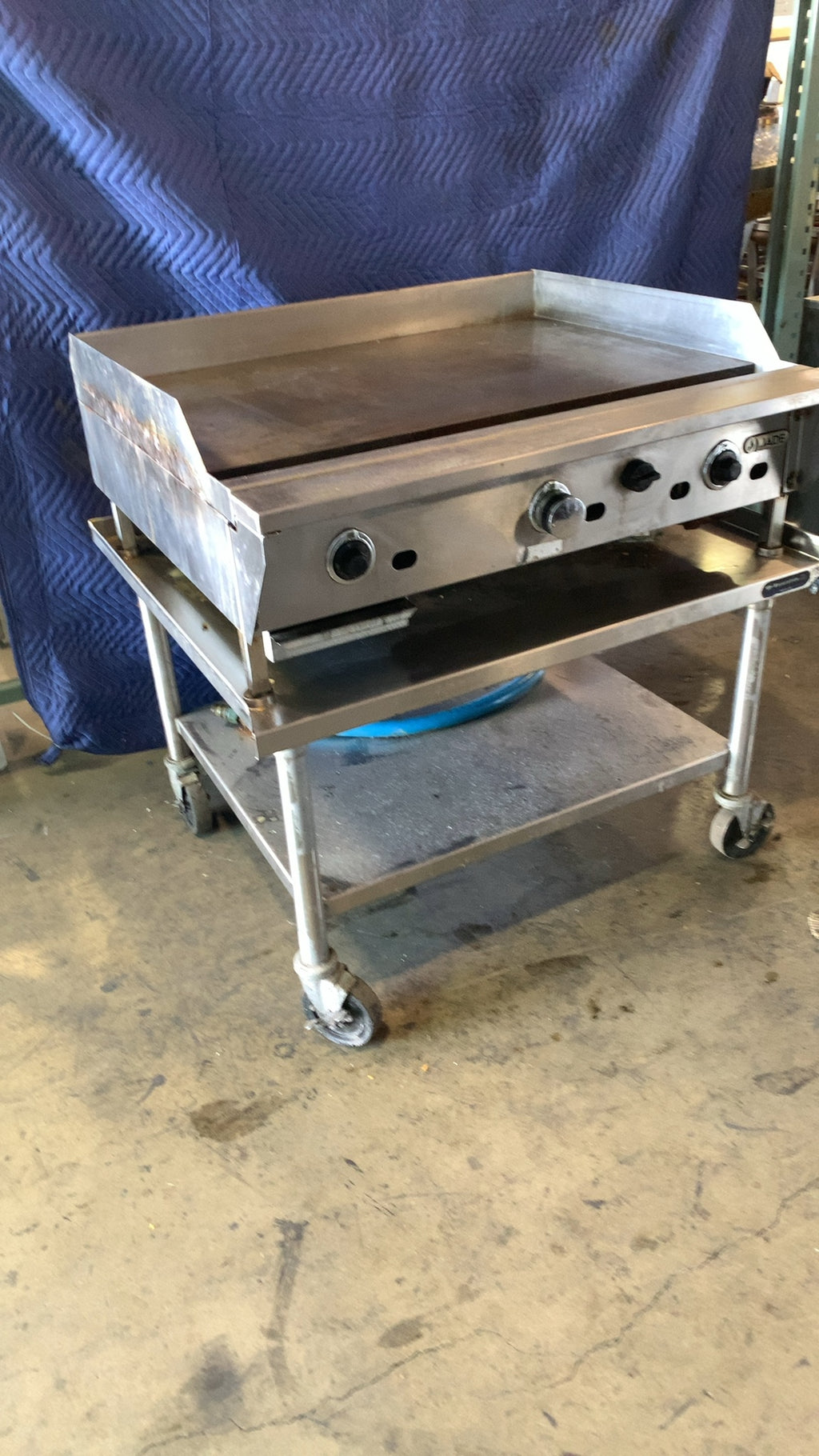 JADE JRG-48 Griddle, Commercial Flat Top Stainless Steel On Rolling Stand