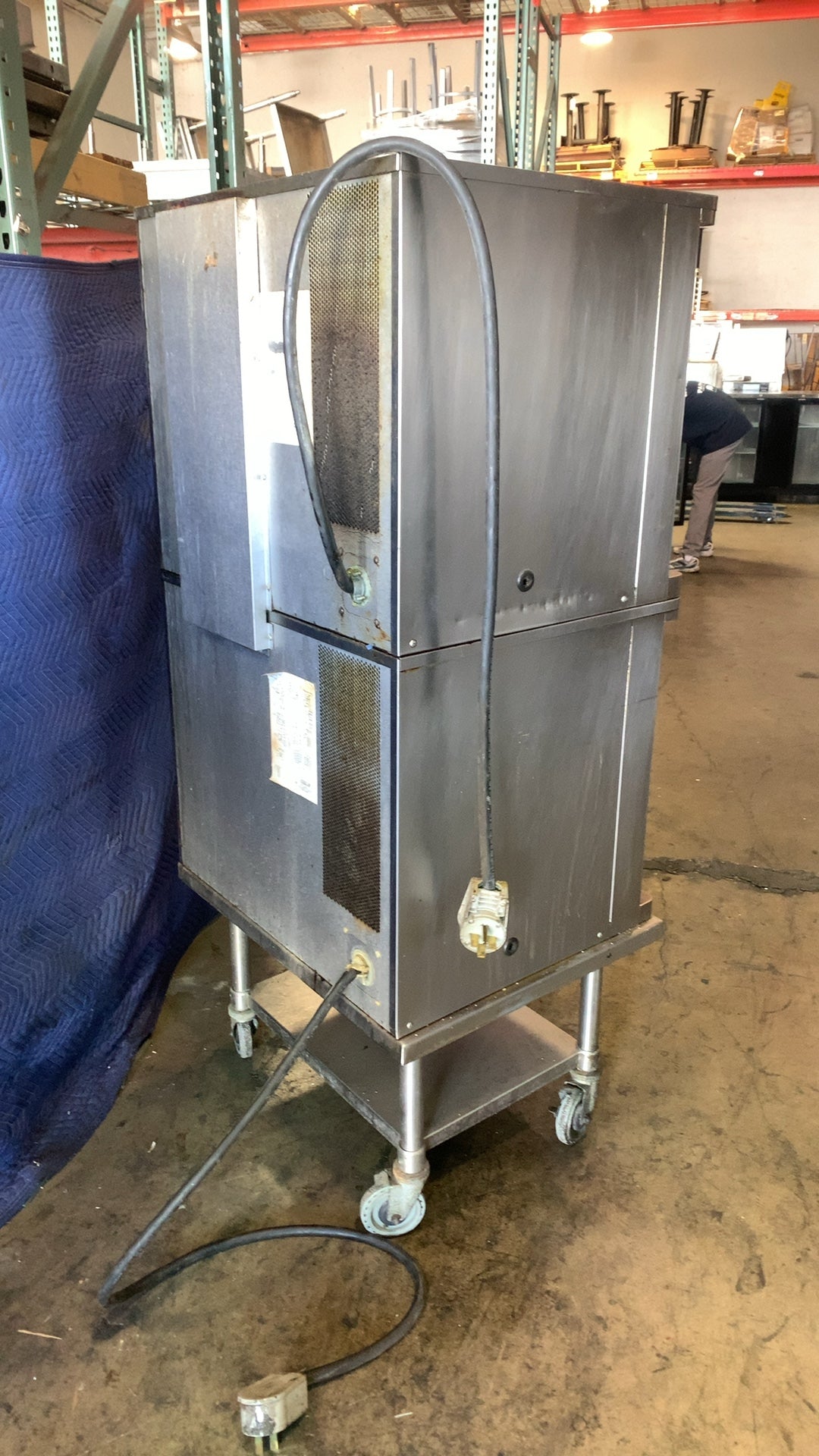 BLODGETT DFG-100 Series Stacked Convection Oven, Double Deck Stainless Steel Analog Controls Wheeled Cart