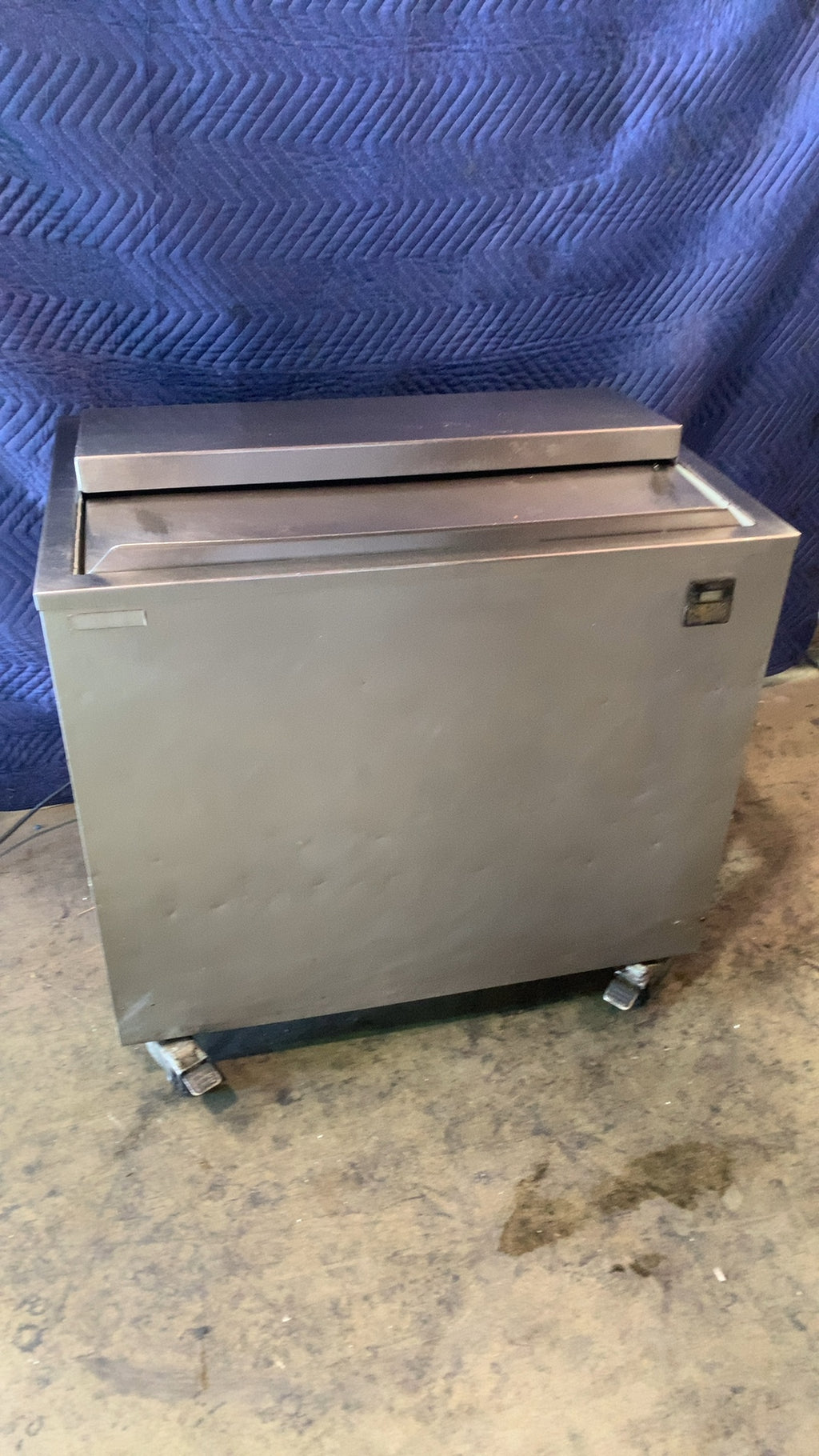 CCHFRZ-GENERIC Freezer, Chest Style Stainless Steel On Casters