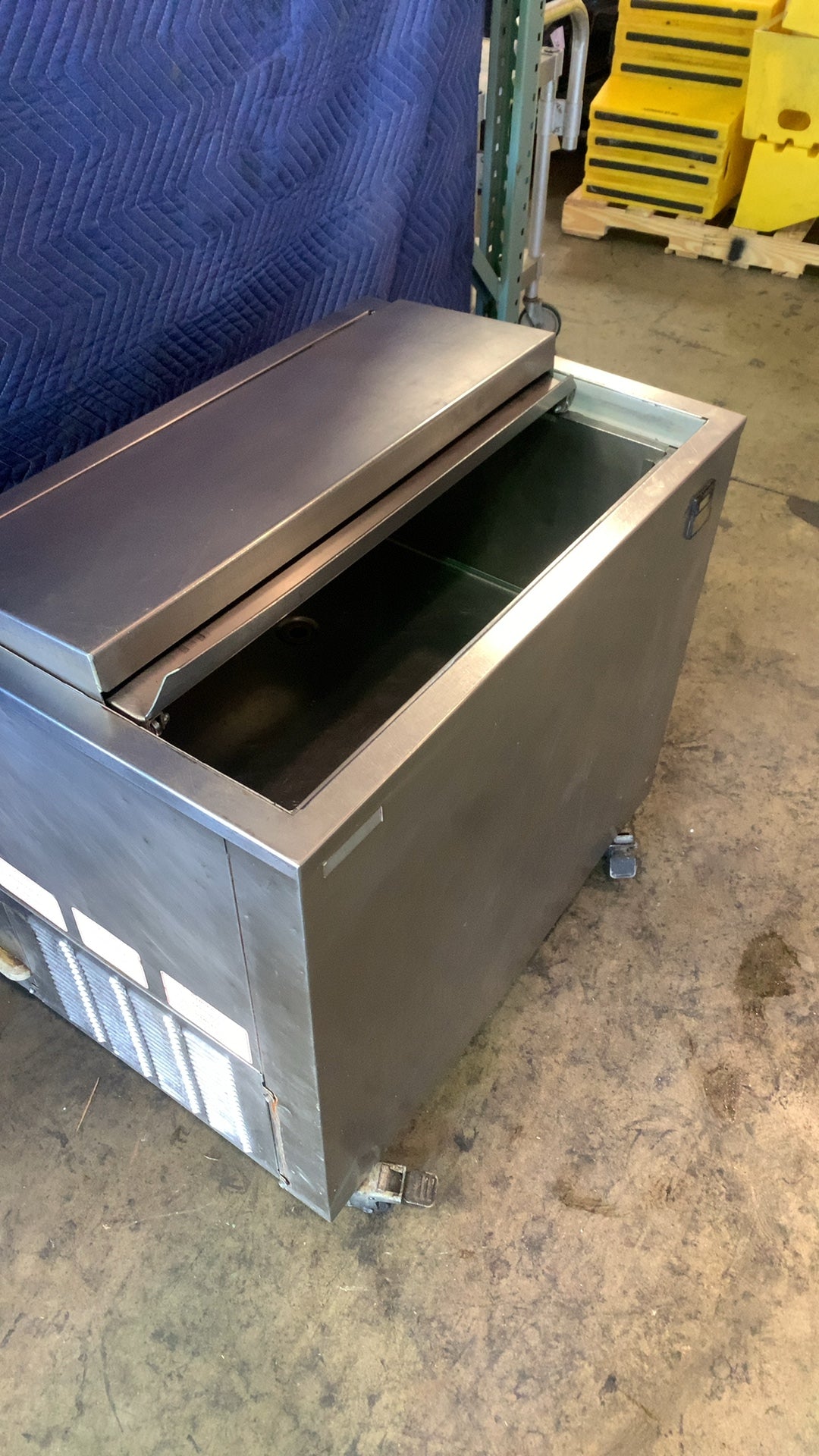 CCHFRZ-GENERIC Freezer, Chest Style Stainless Steel On Casters
