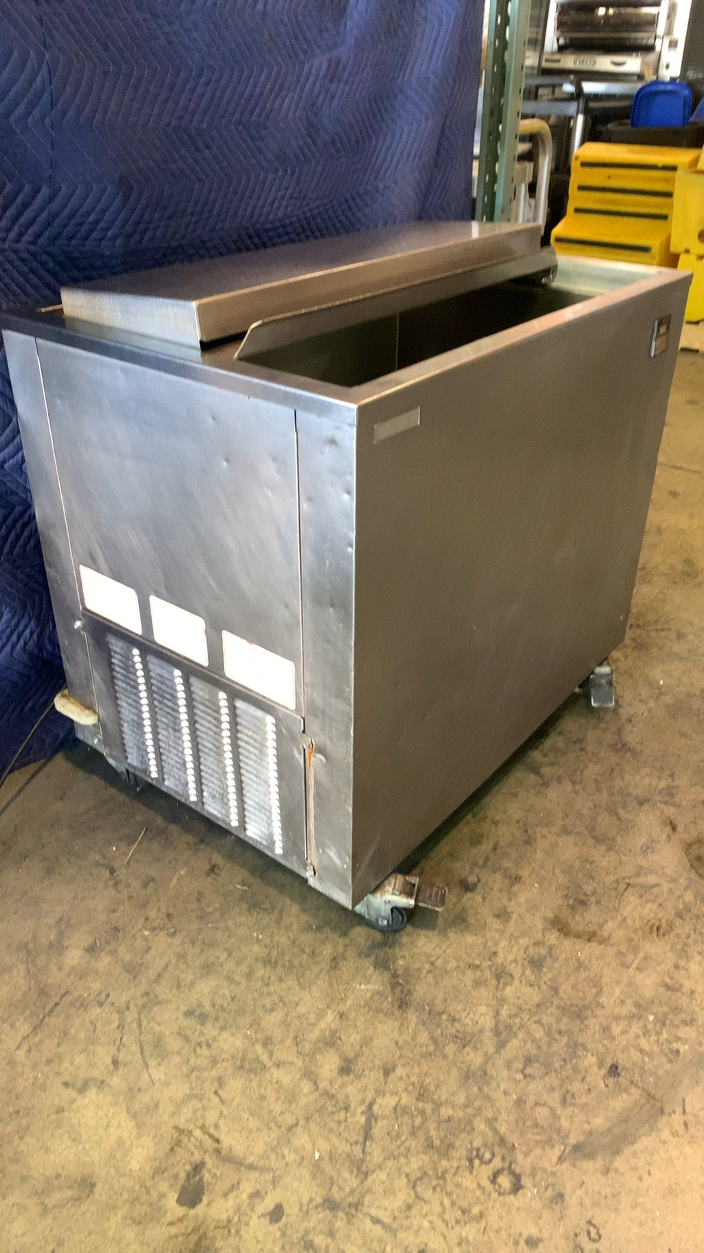 CCHFRZ-GENERIC Freezer, Chest Style Stainless Steel On Casters